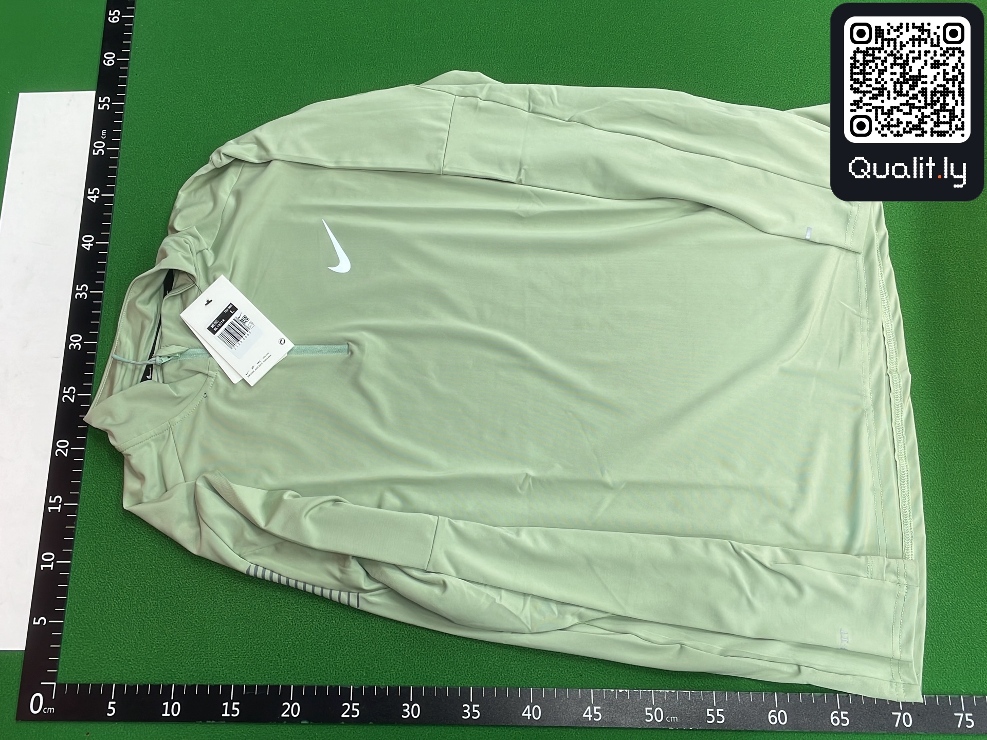 衬衫 QC 照片 2 / 25