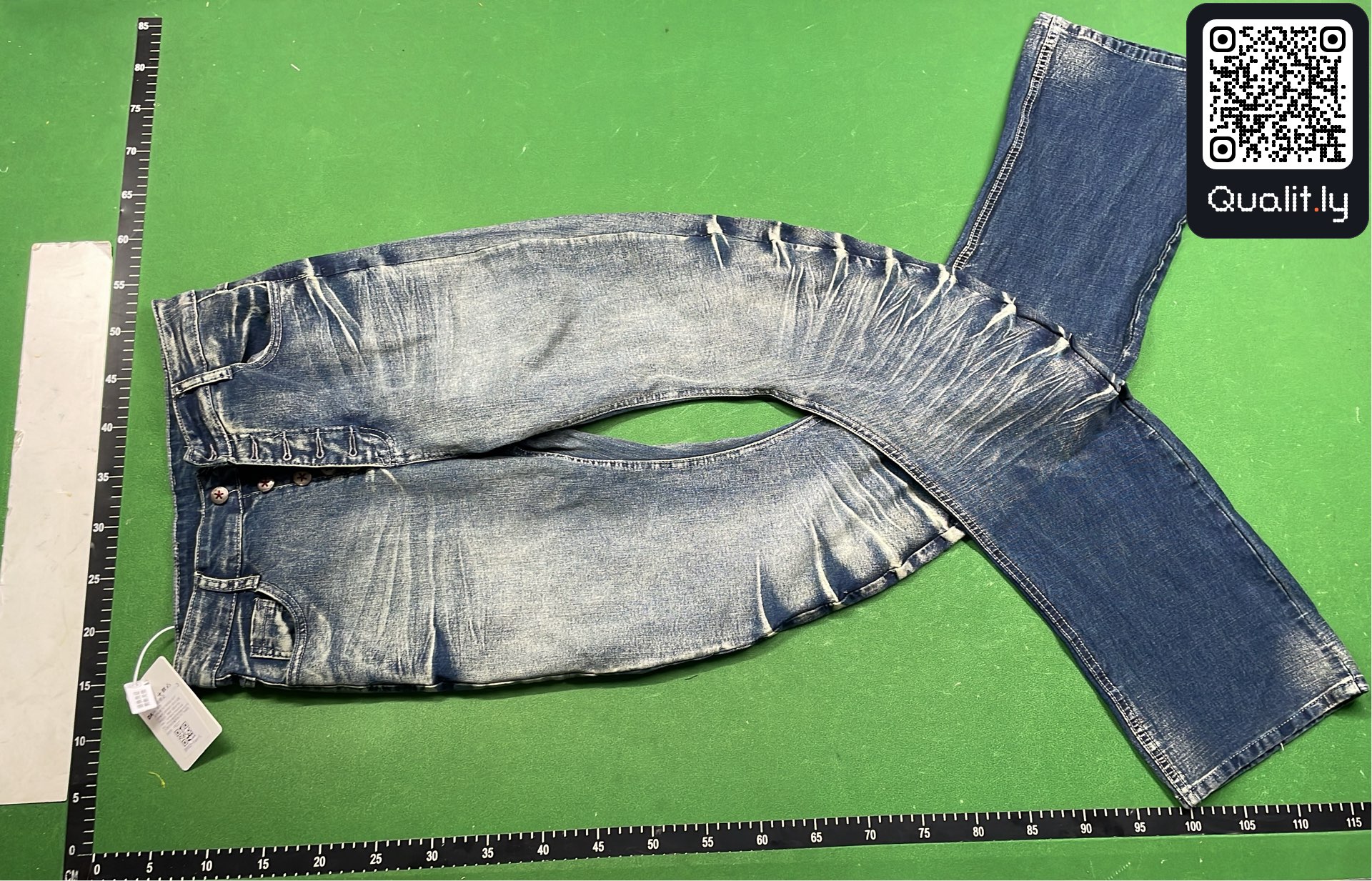 Jeans QC photo 2 of 4