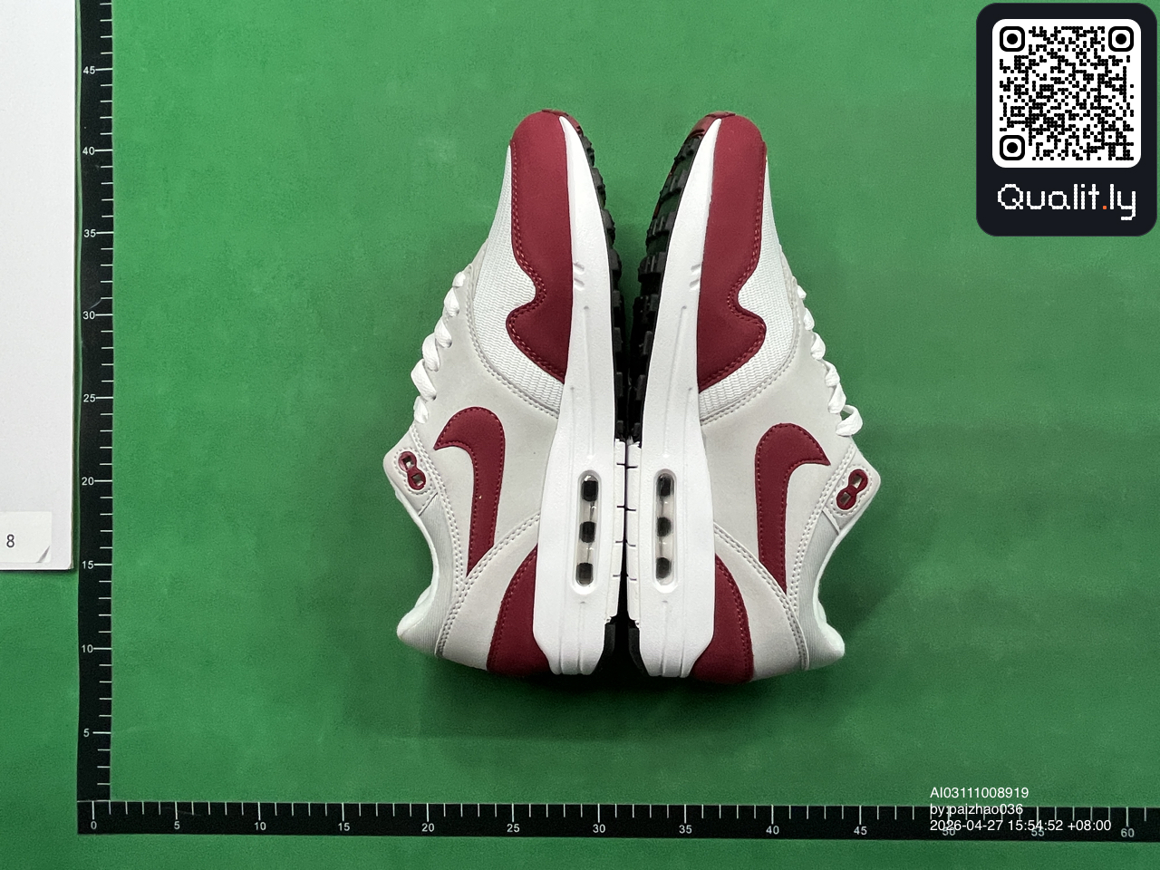 Sneaker — QC-Foto 3 von 6
