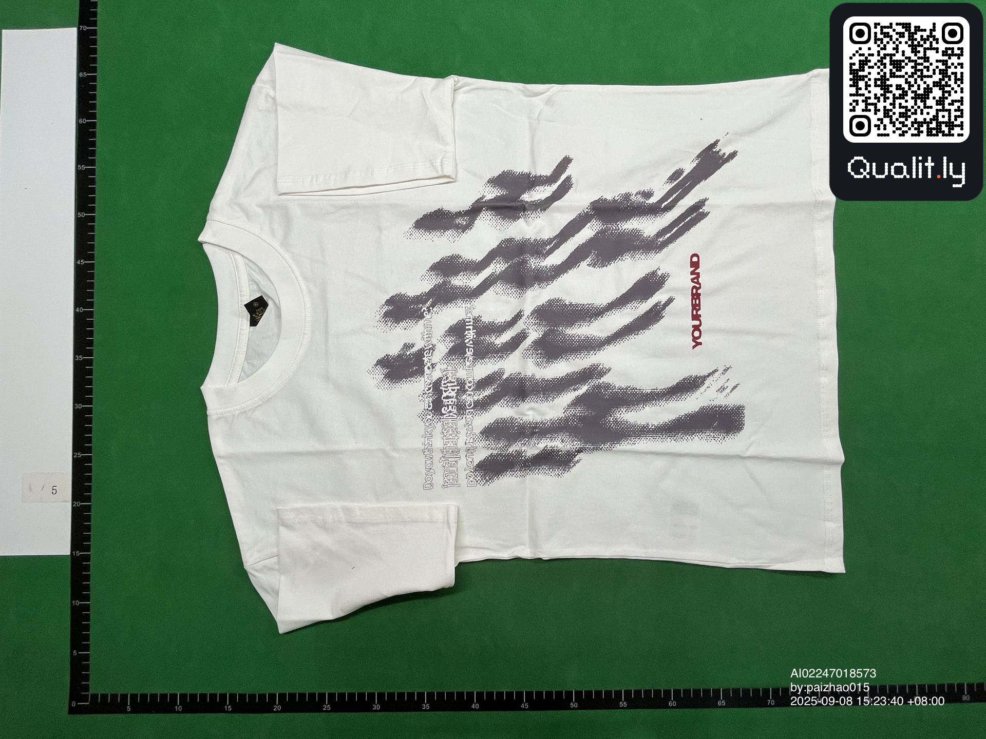 T-shirt — foto QC 3 de 4