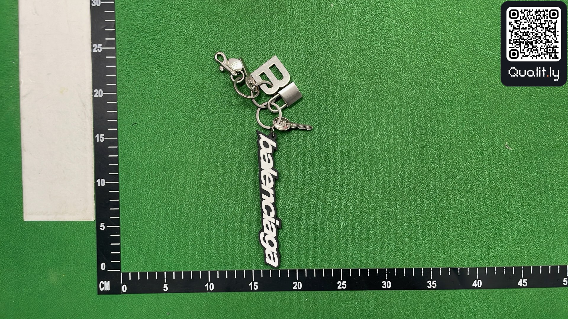 Bag QC photo 2 of 13