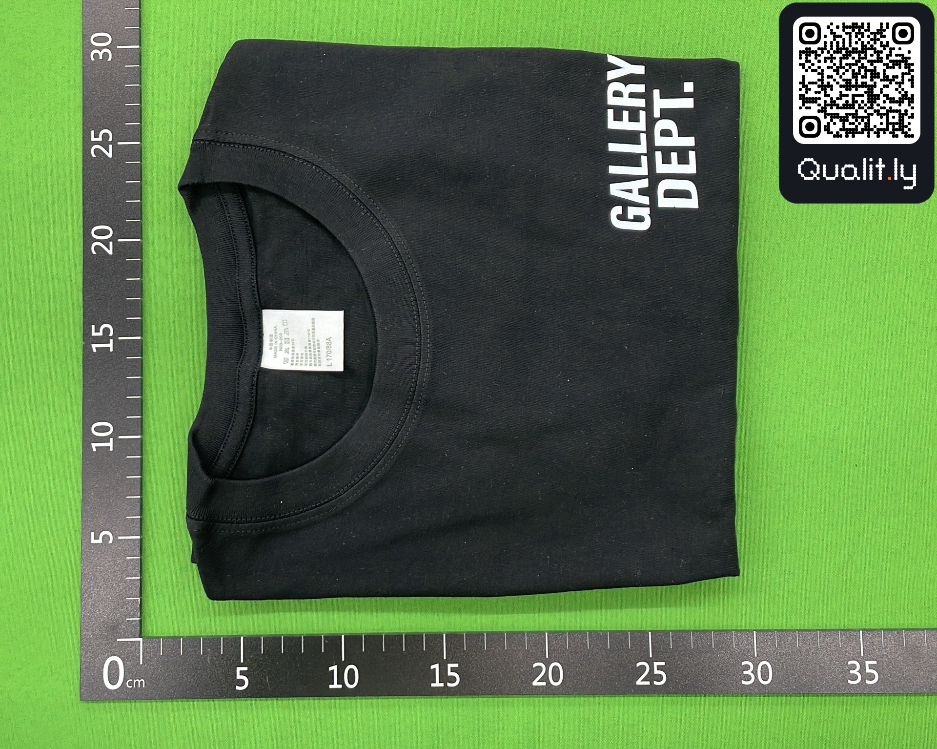 T-shirt — QC-foto 1 van 26