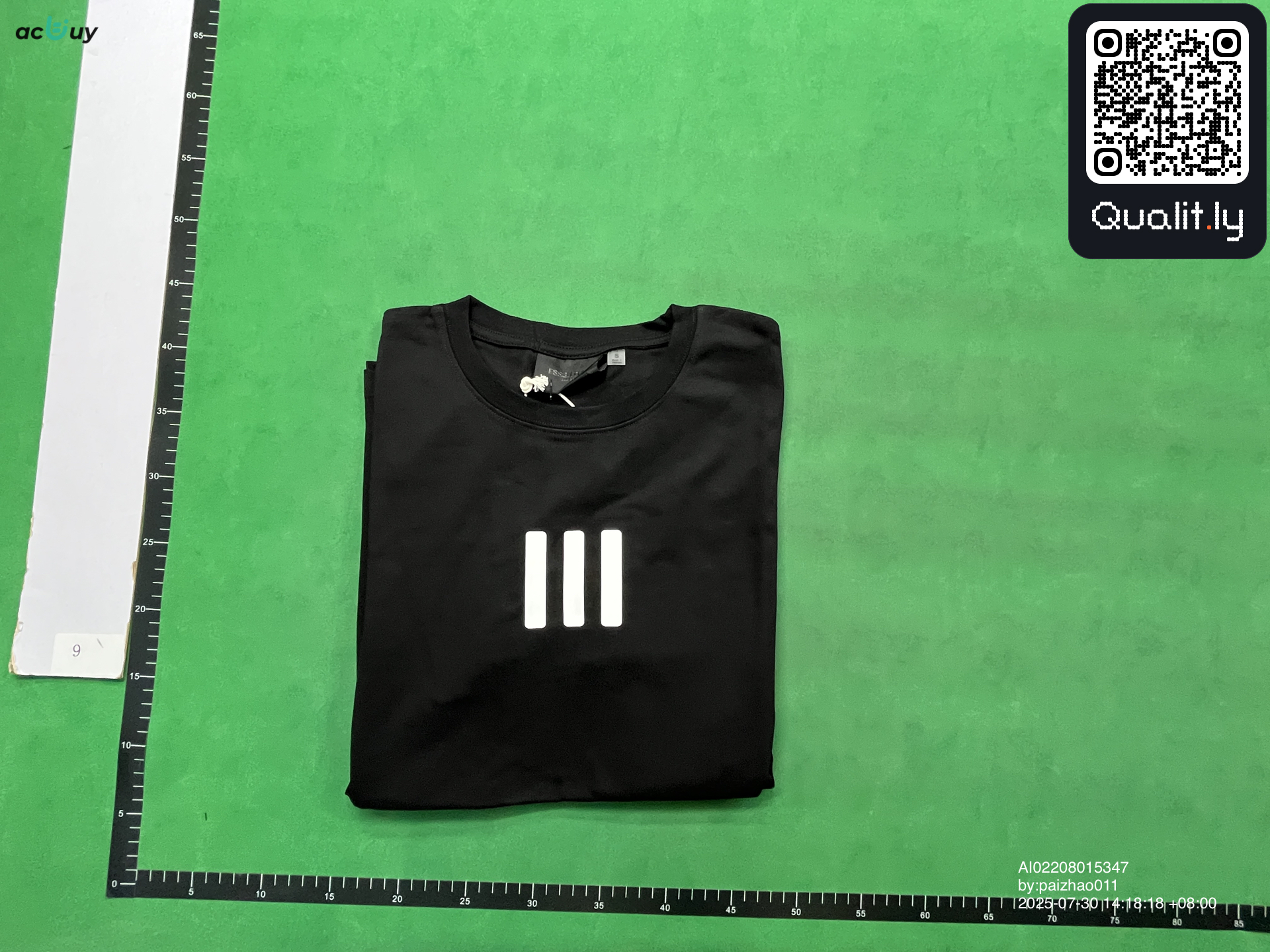T-shirt QC photo 1 of 18