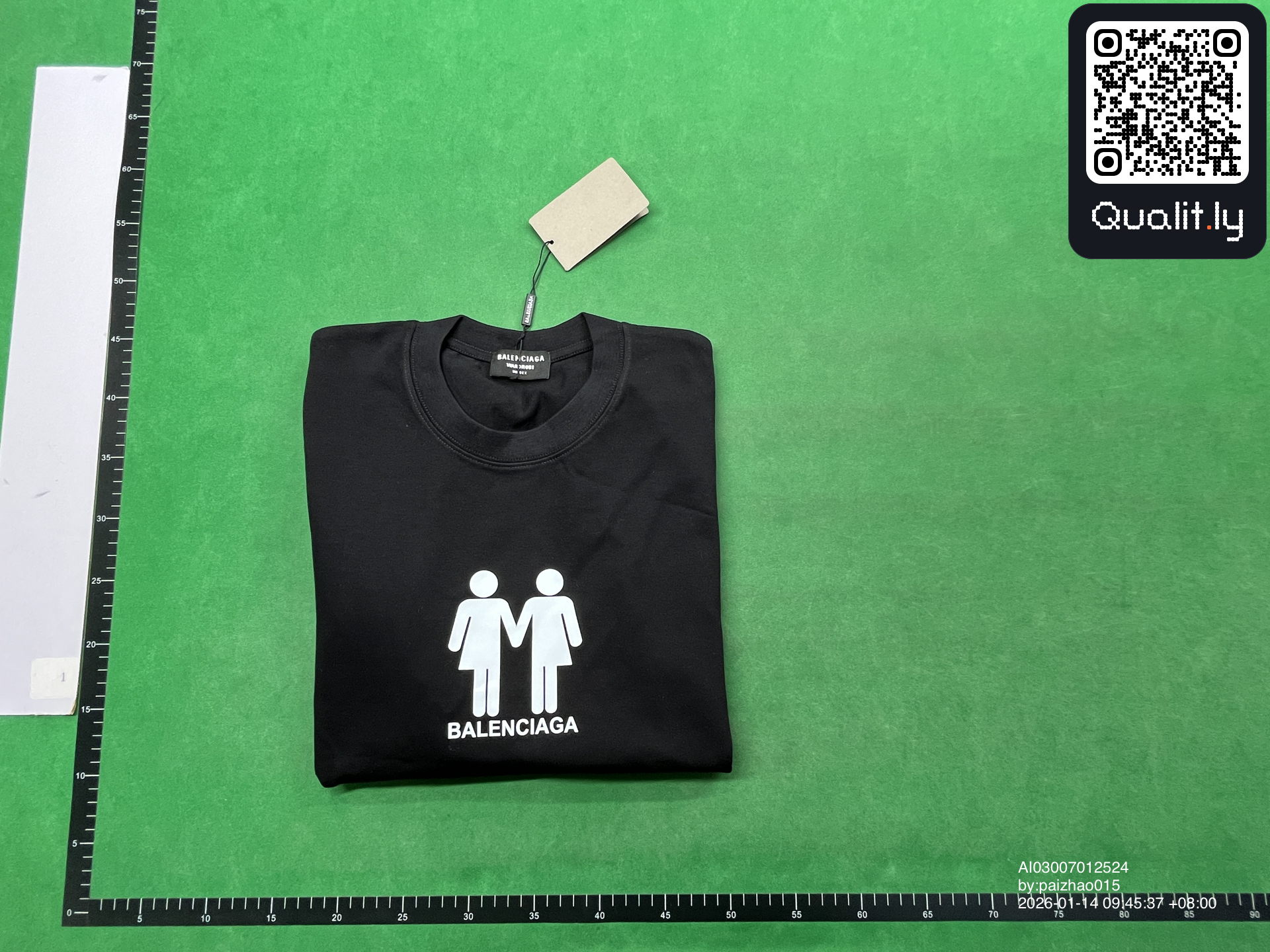 Camiseta — foto QC 1 de 4