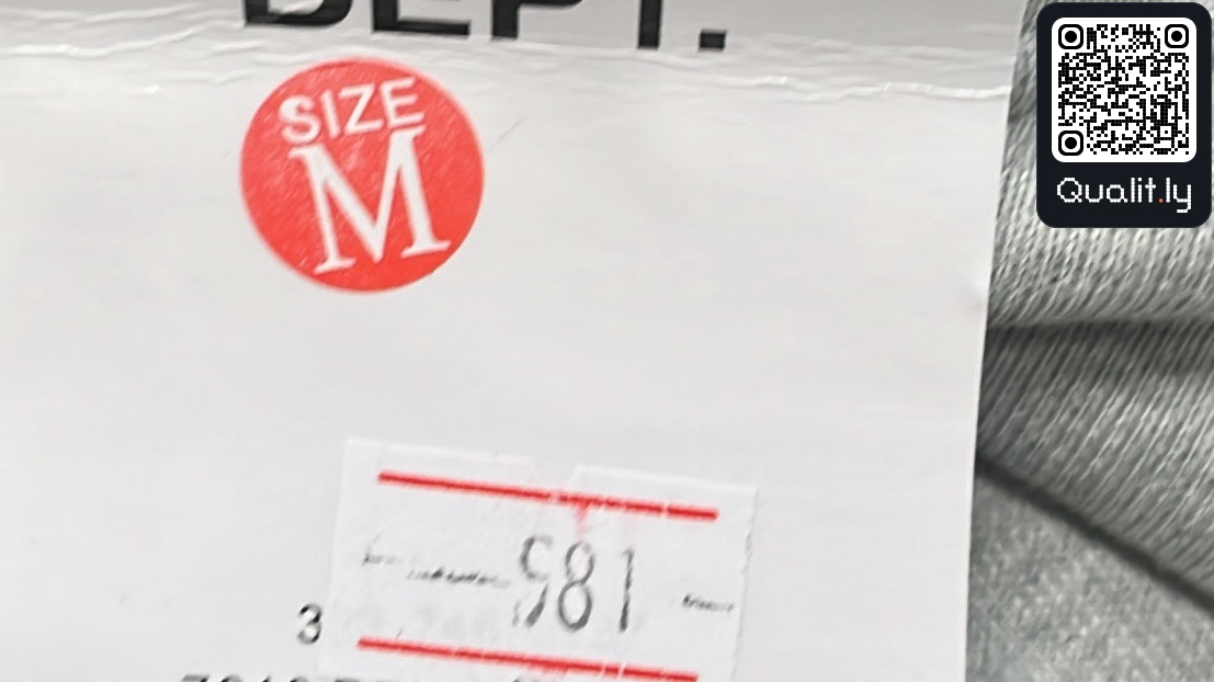Hoodie QC photo 1 of 8