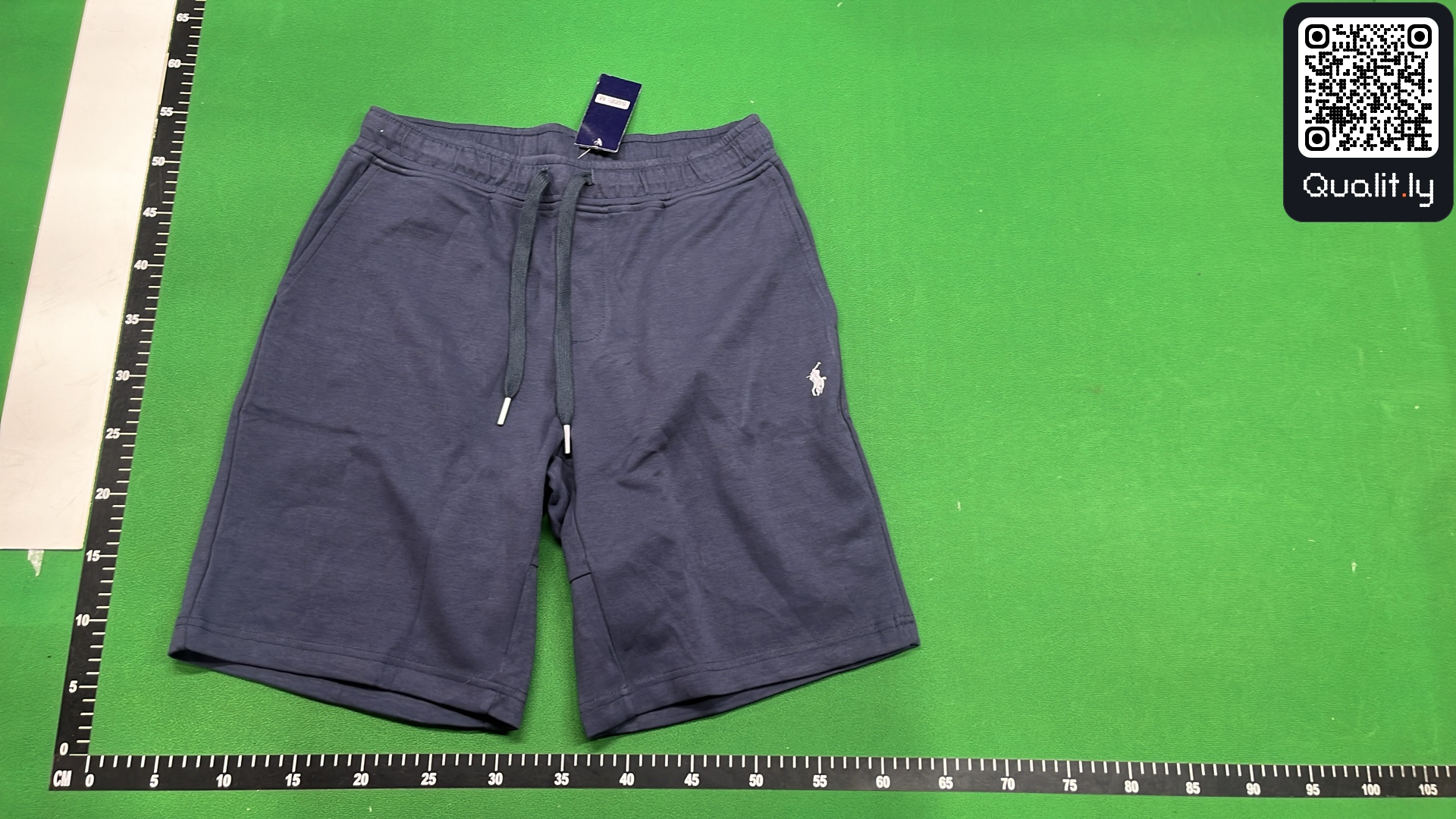 短裤 QC 照片 2 / 16