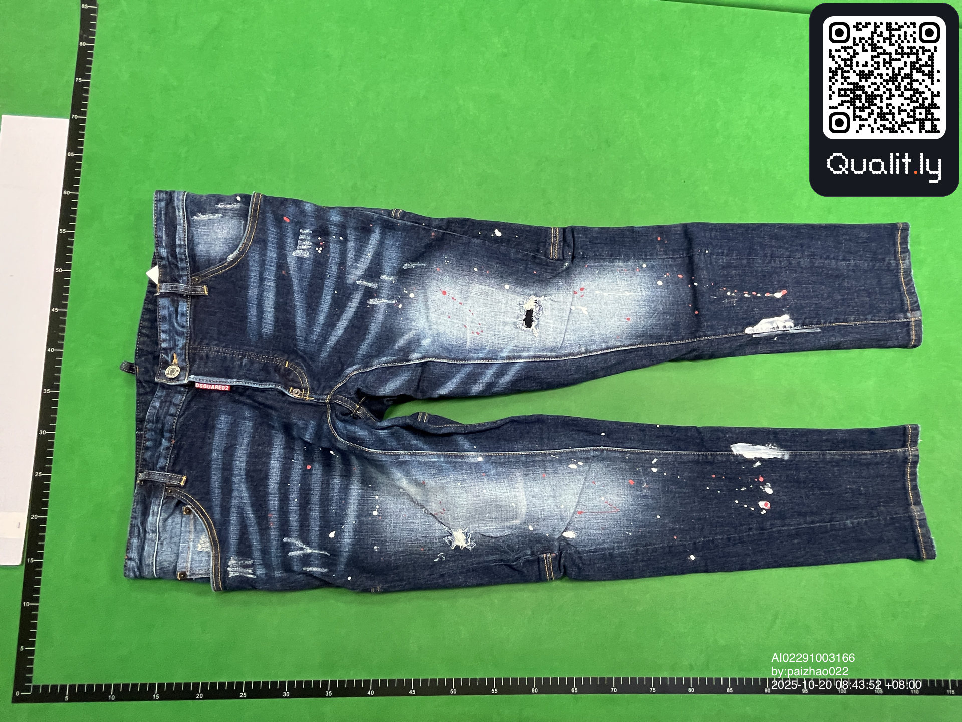 Jeans — QC-Foto 3 von 32