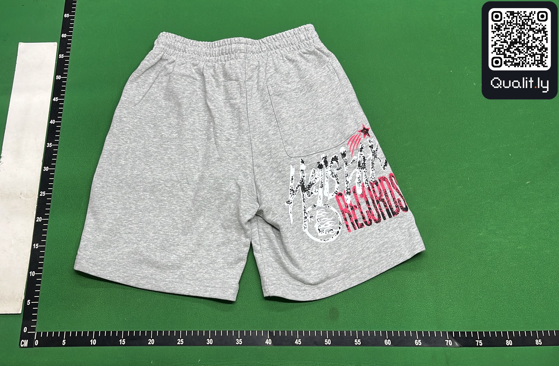 Hoodie QC photo 3 of 4