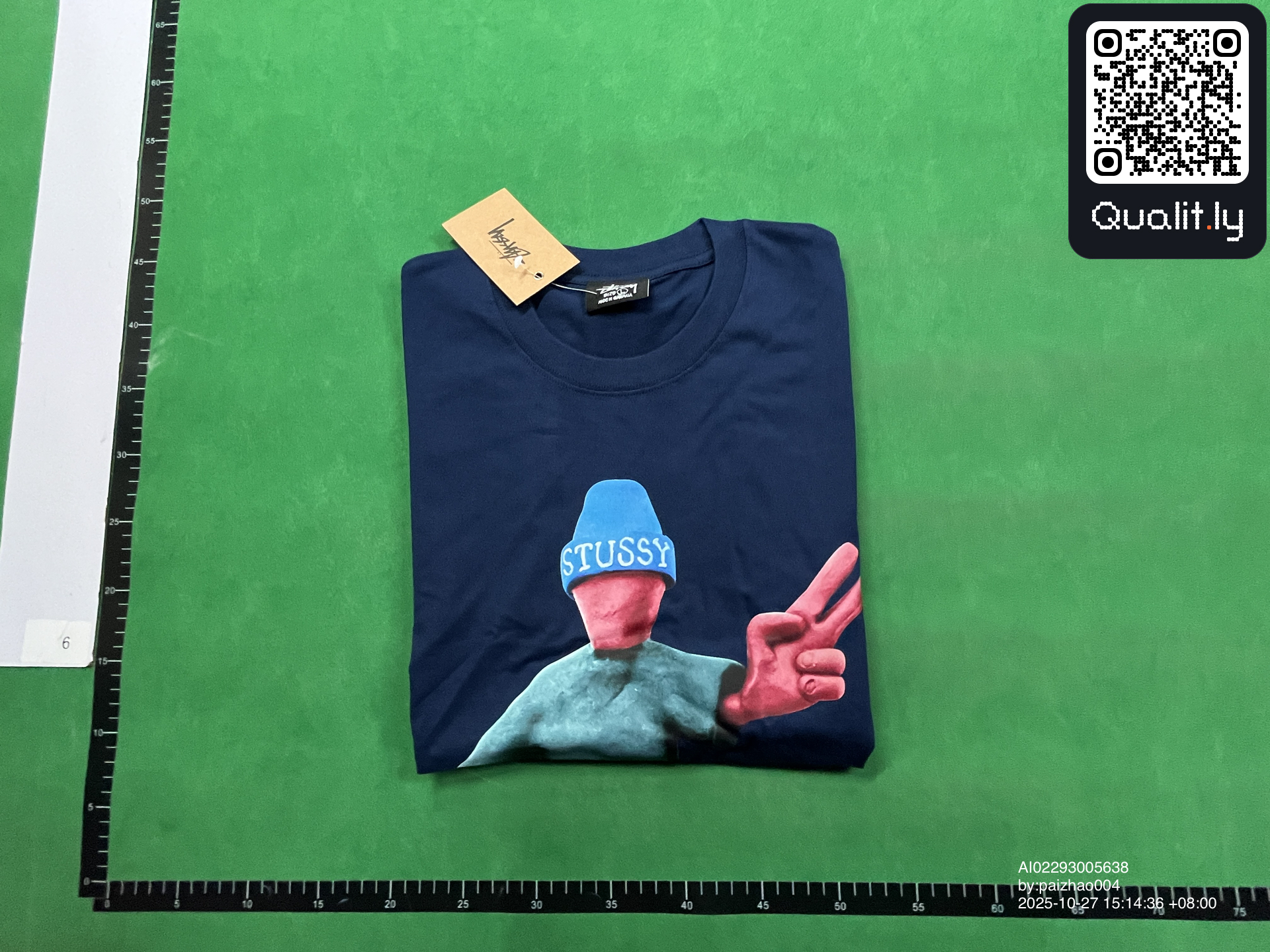 Foto QC 1 di 8