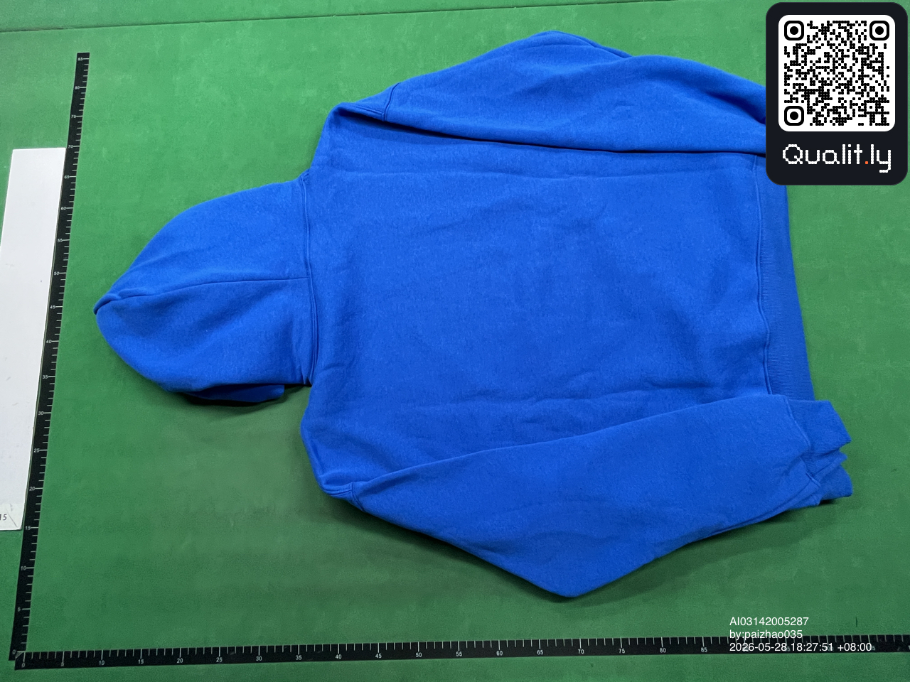 Hoodie QC photo 1 of 114