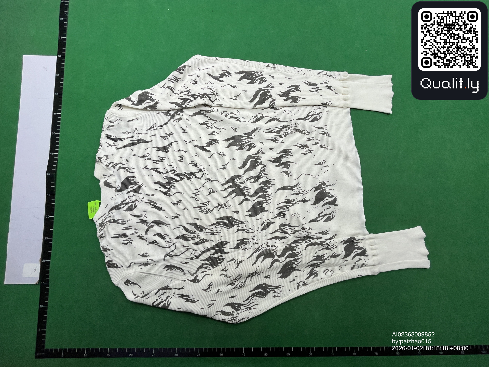 衬衫 QC 照片 2 / 4