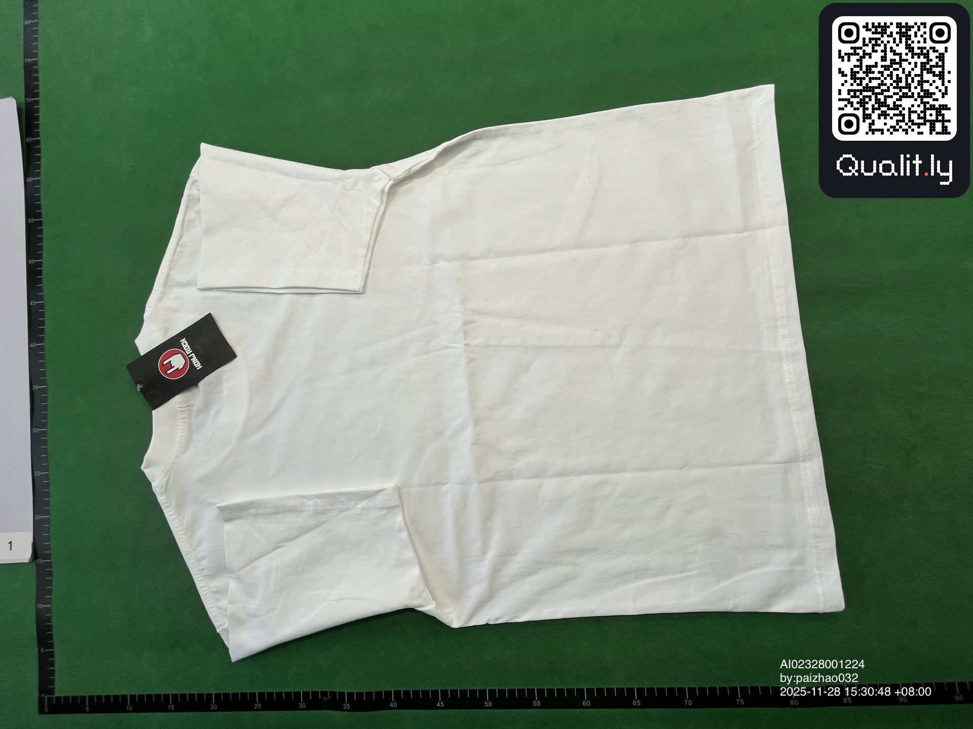 T-shirt QC photo 2 of 10