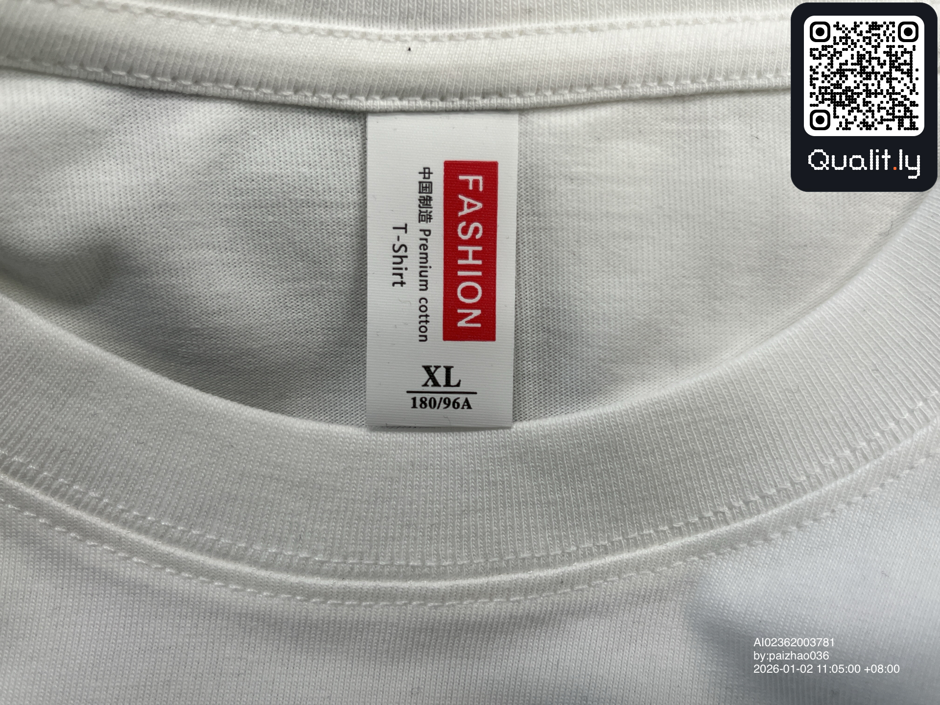 Camiseta — foto QC 1 de 34