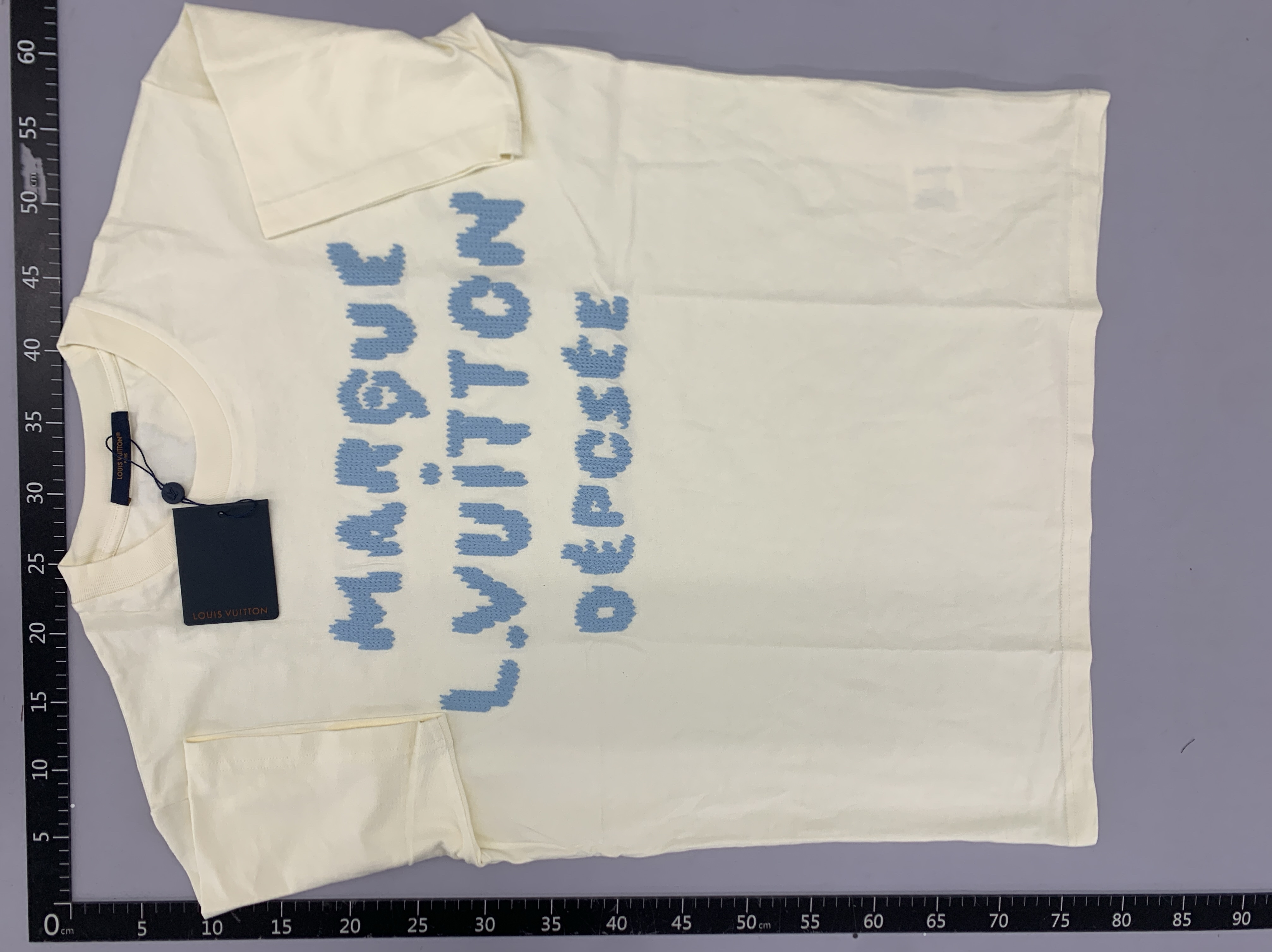 T-shirt QC photo 3 of 39