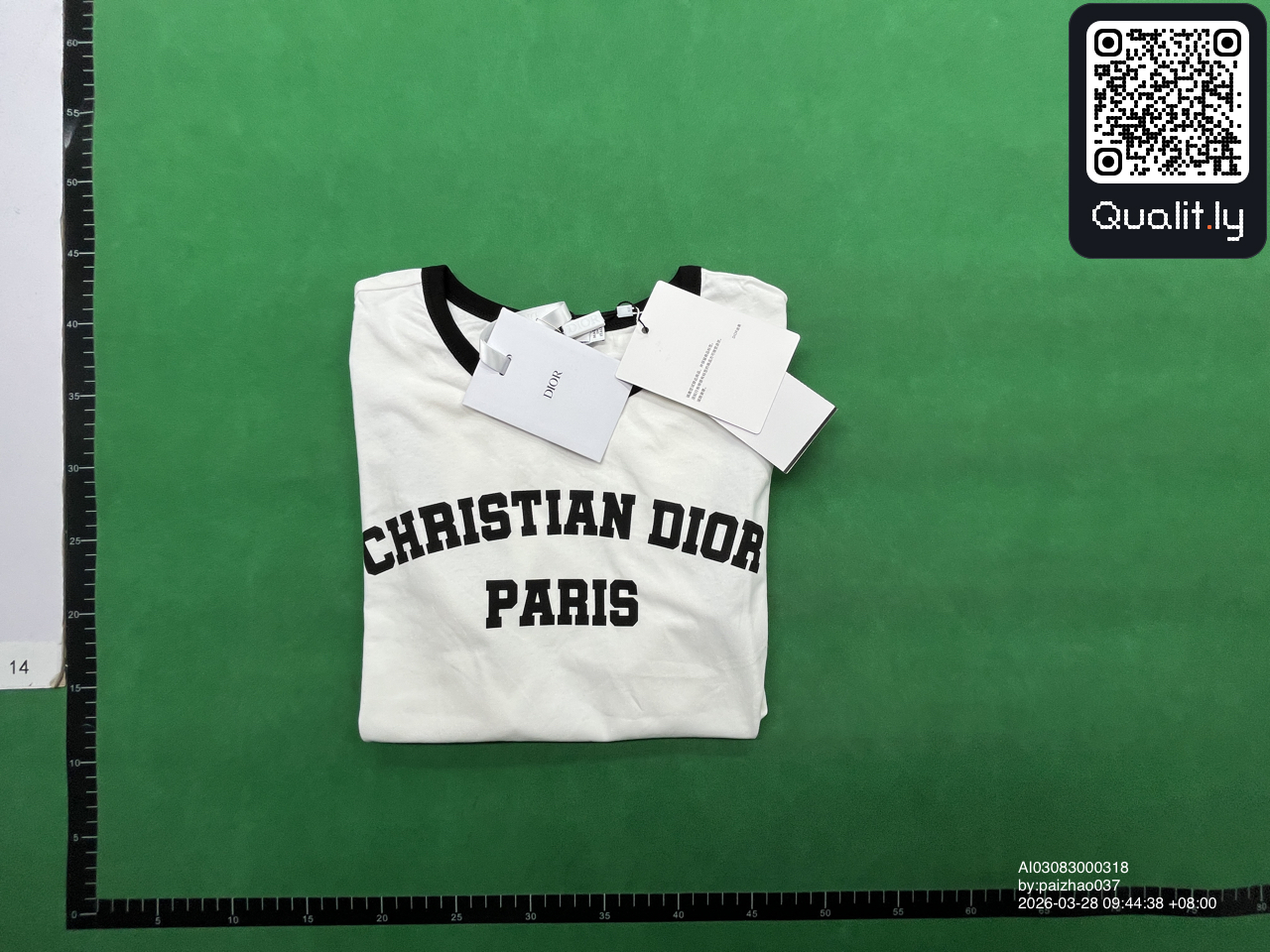T-Shirt — QC-Foto 1 von 4