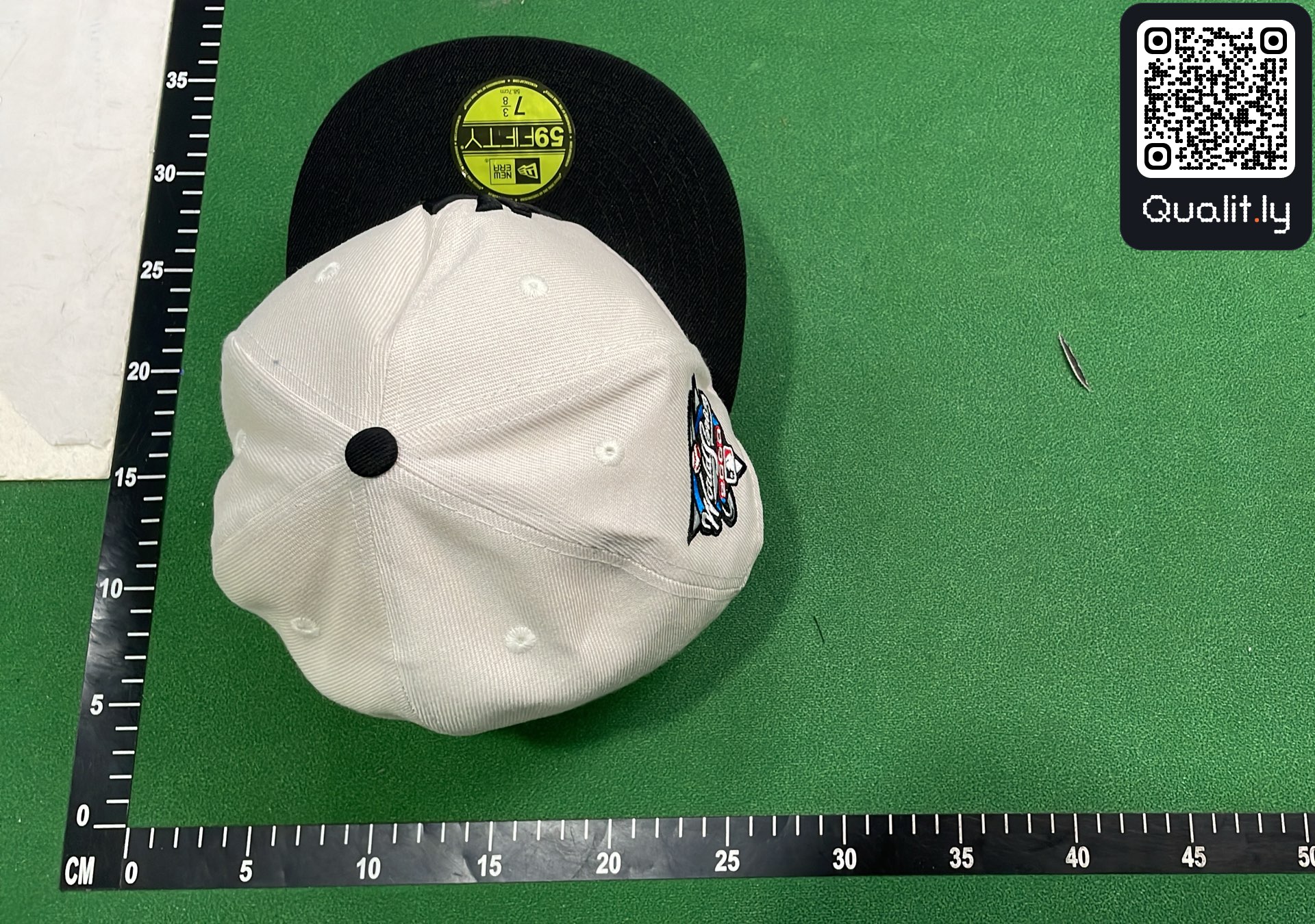 Czapka z daszkiem — zdjęcie QC 2 z 25
