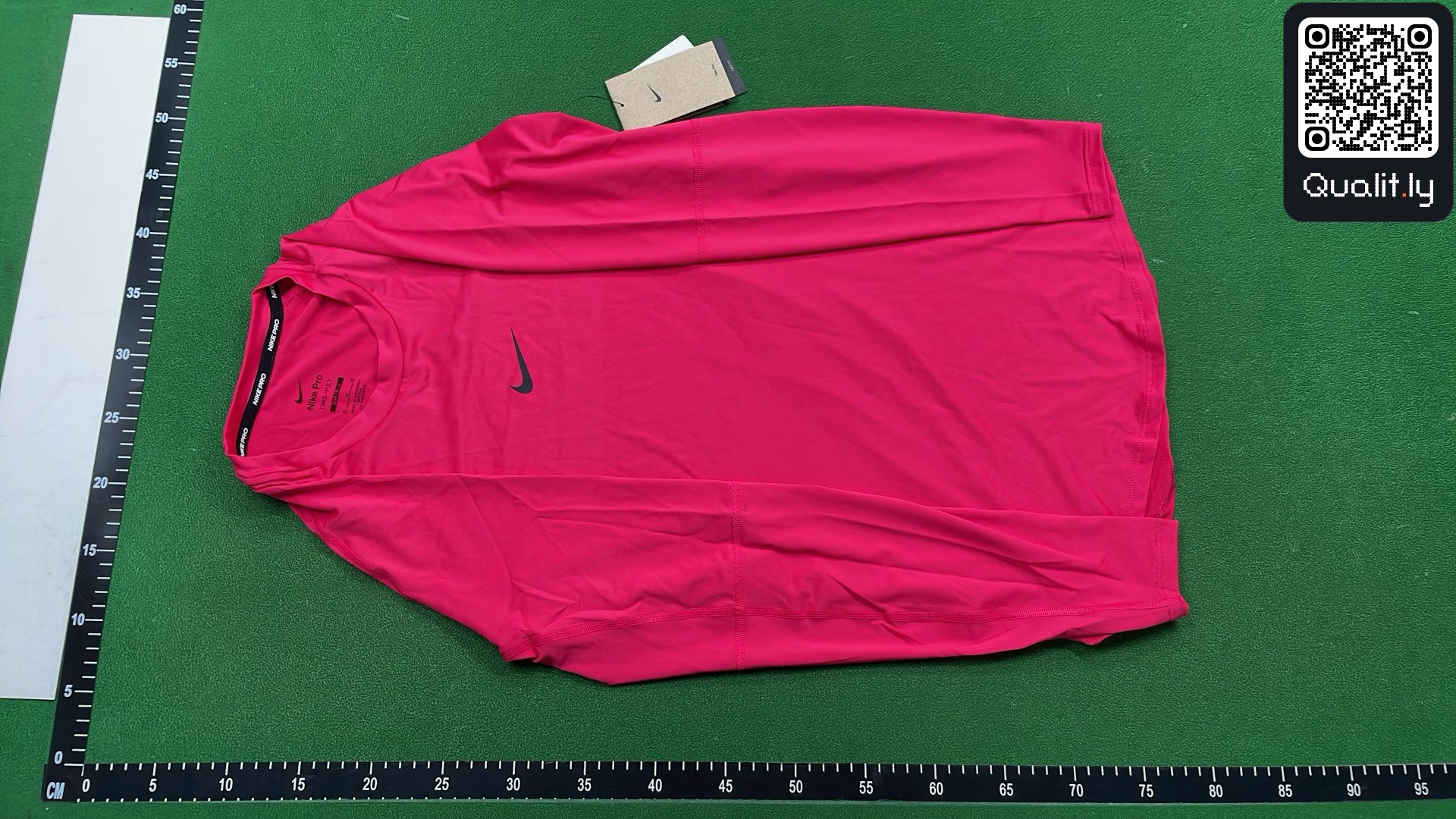 T-shirt — QC-foto 2 van 8