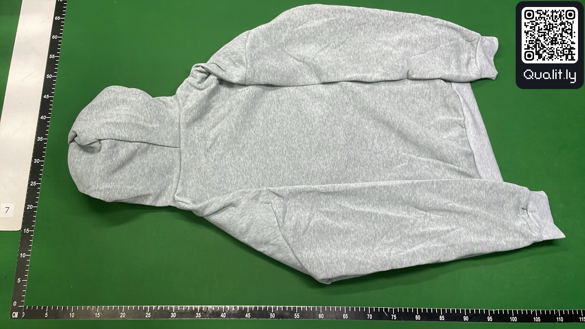 Hoodie QC photo 3 of 4