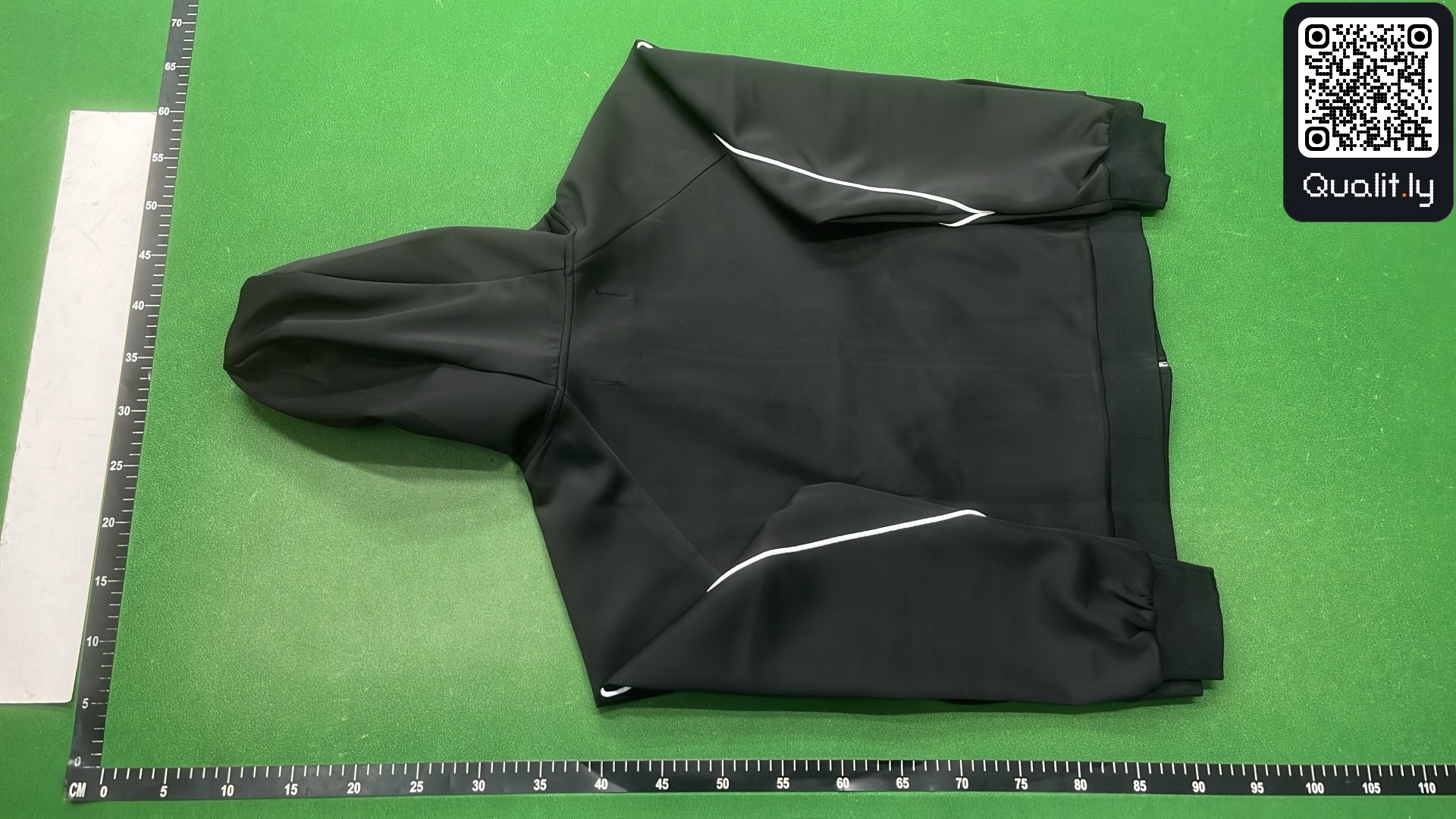 Sudadera con capucha — foto QC 3 de 12