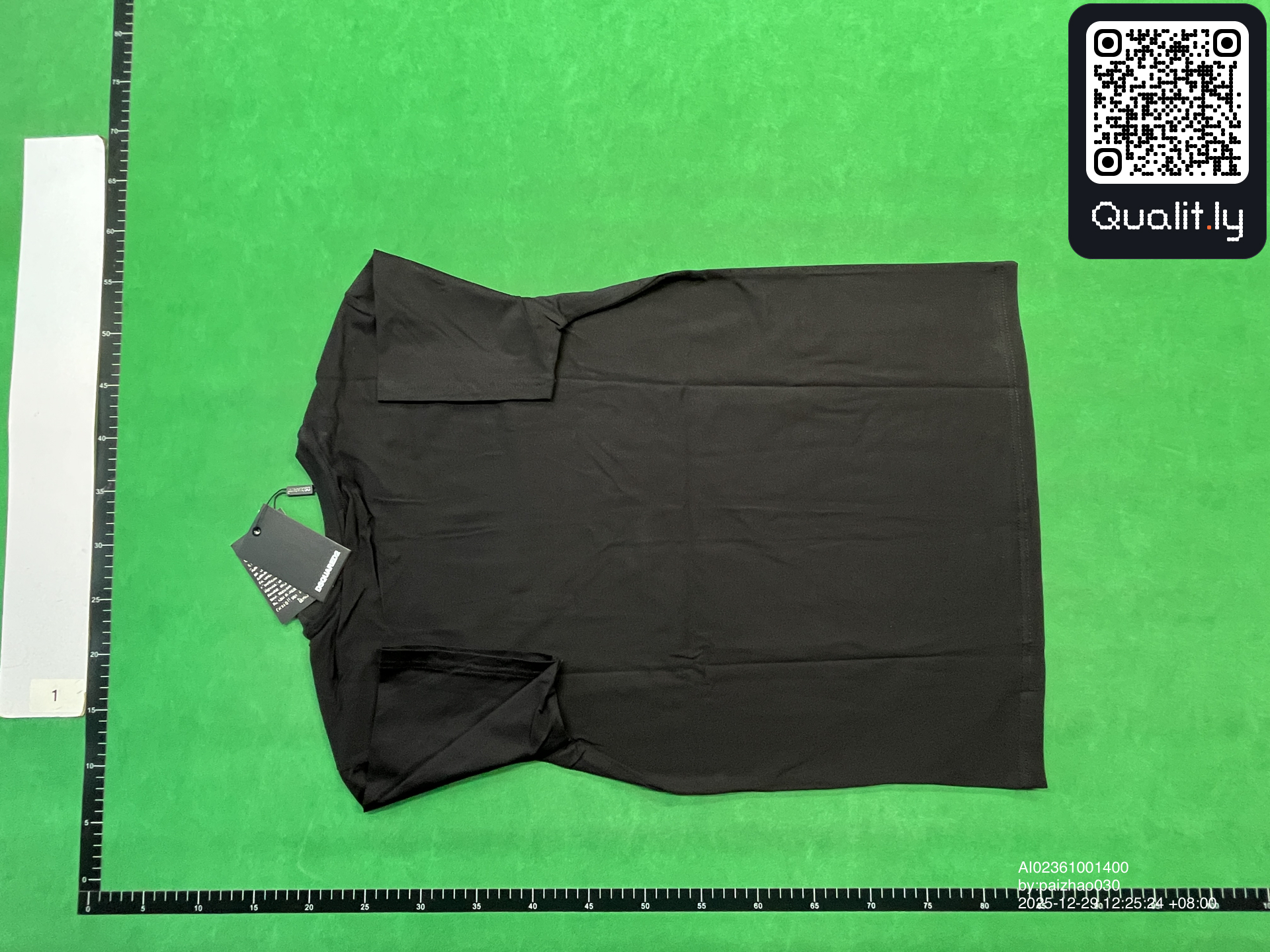 Tricou — fotografie QC 2 din 4