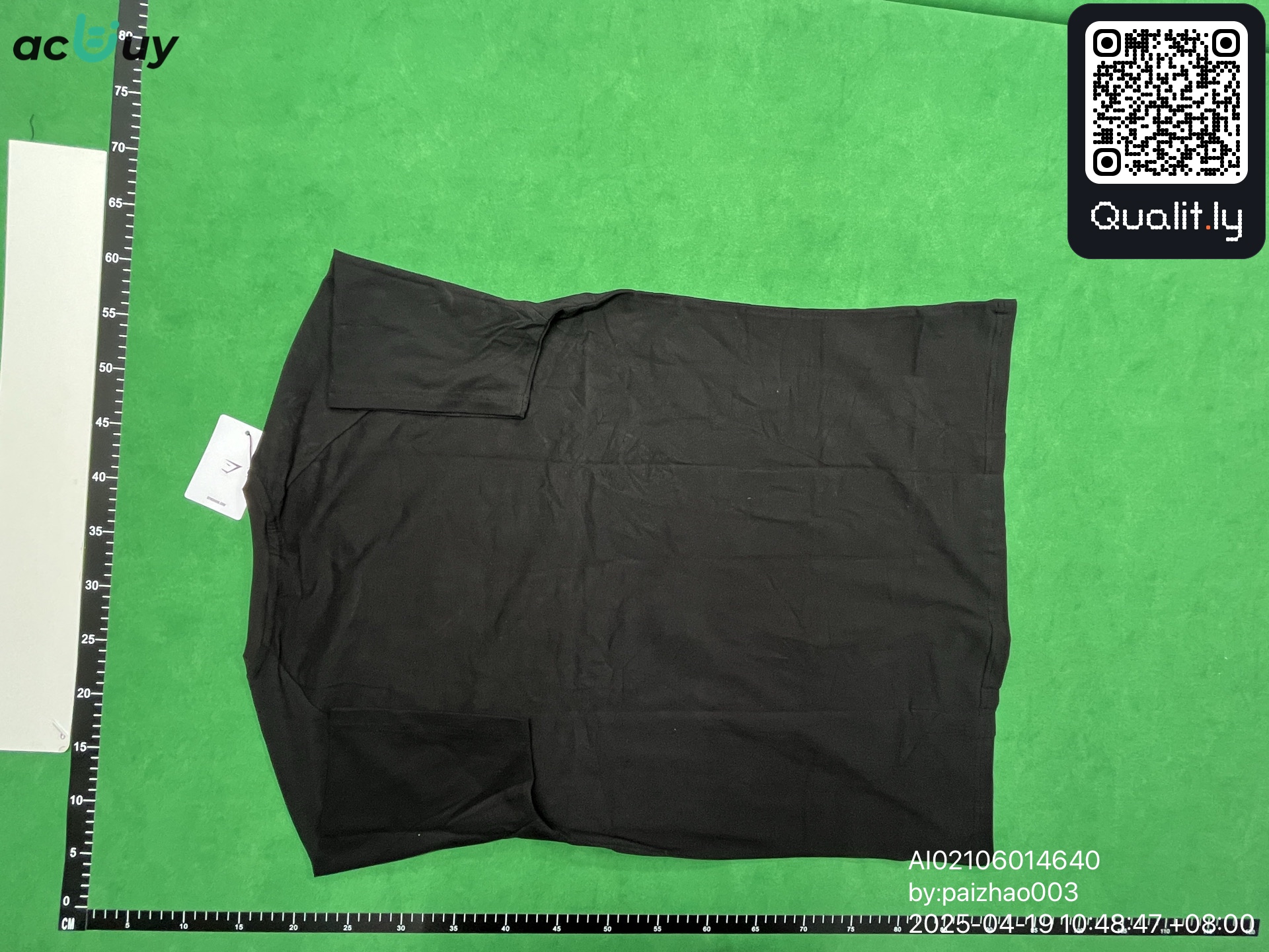 T-shirt — photo QC 2 sur 16