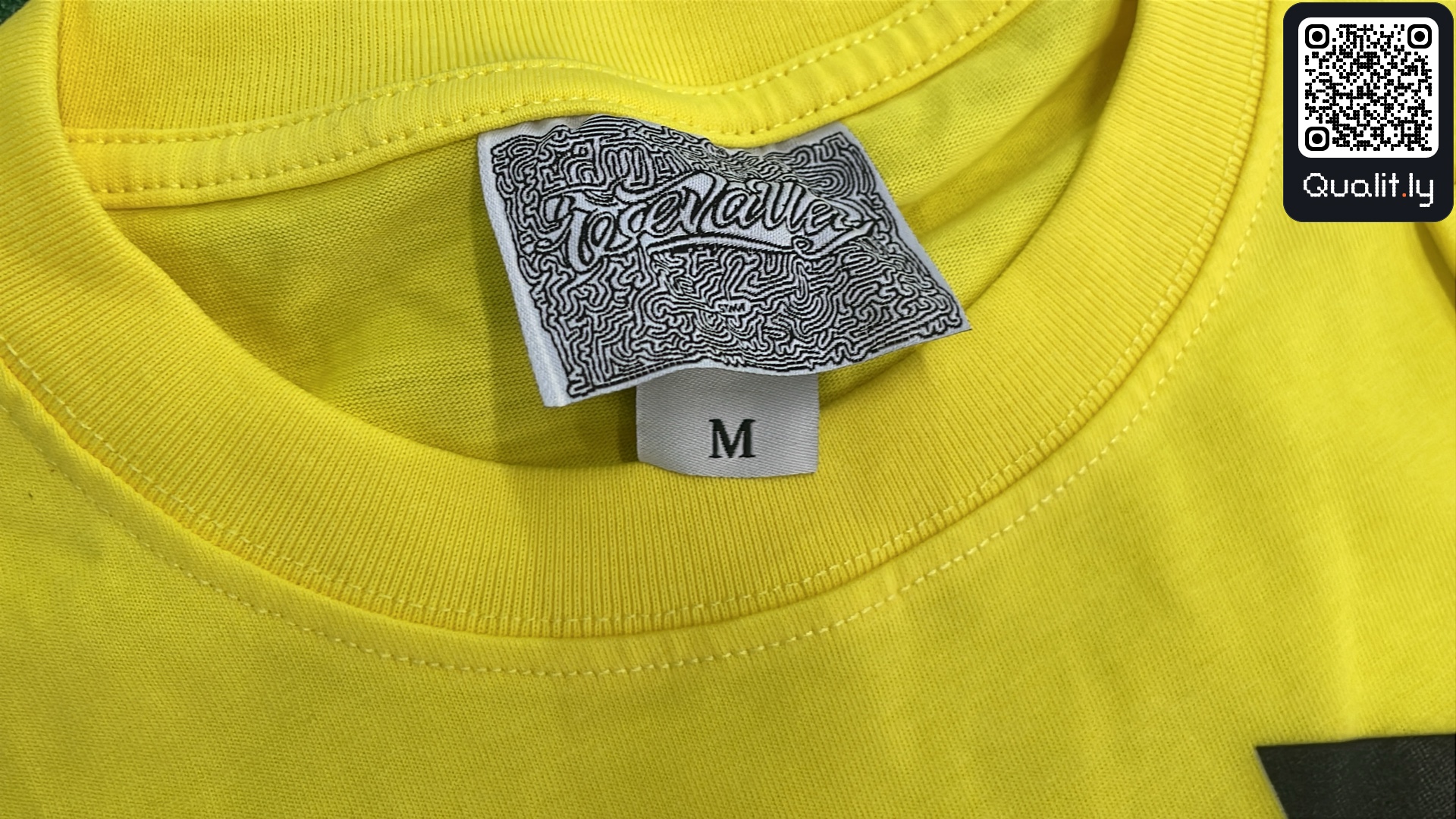 T-shirt — QC-foto 1 av 4