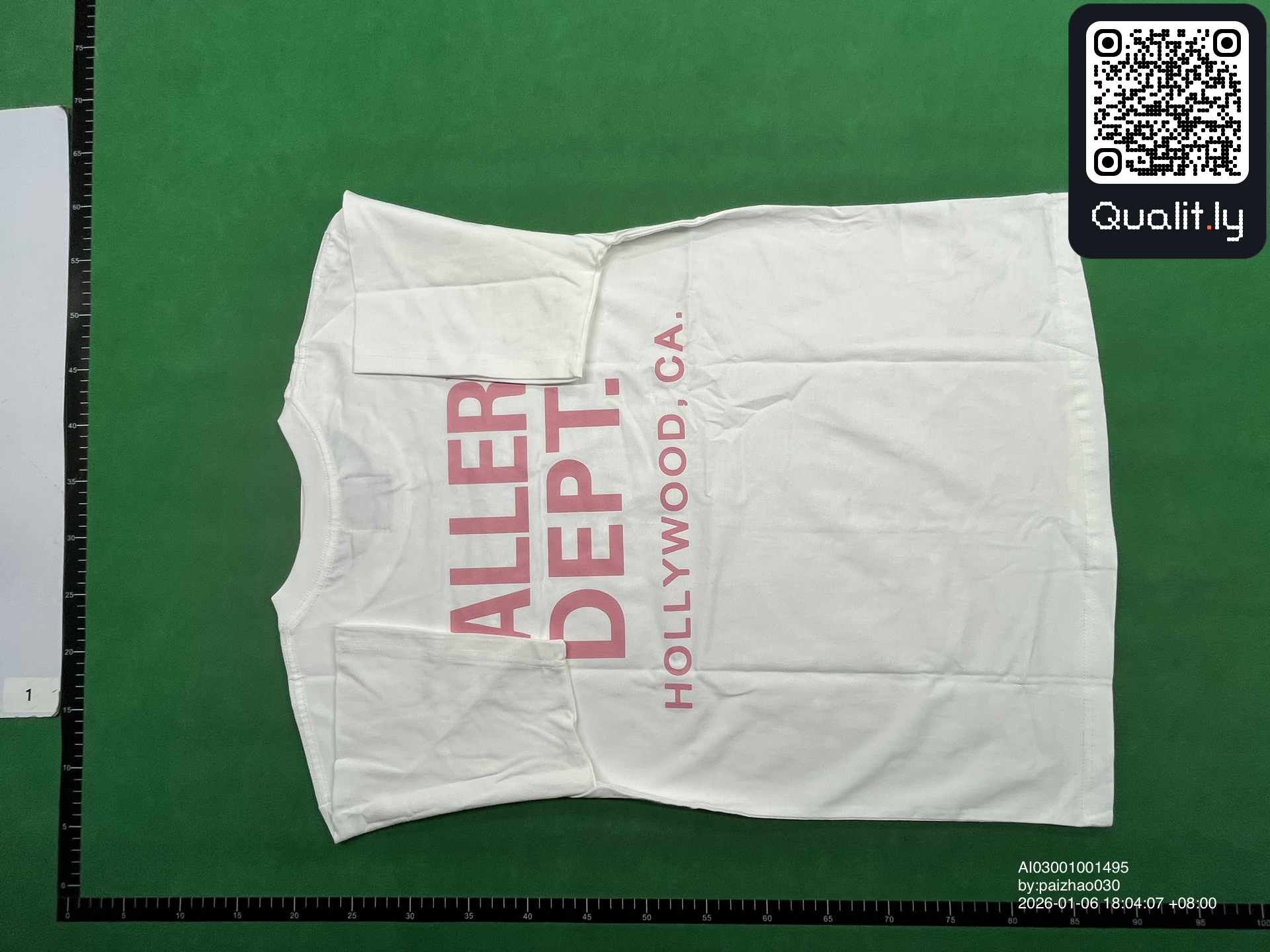 T-Shirt — QC-Foto 2 von 50