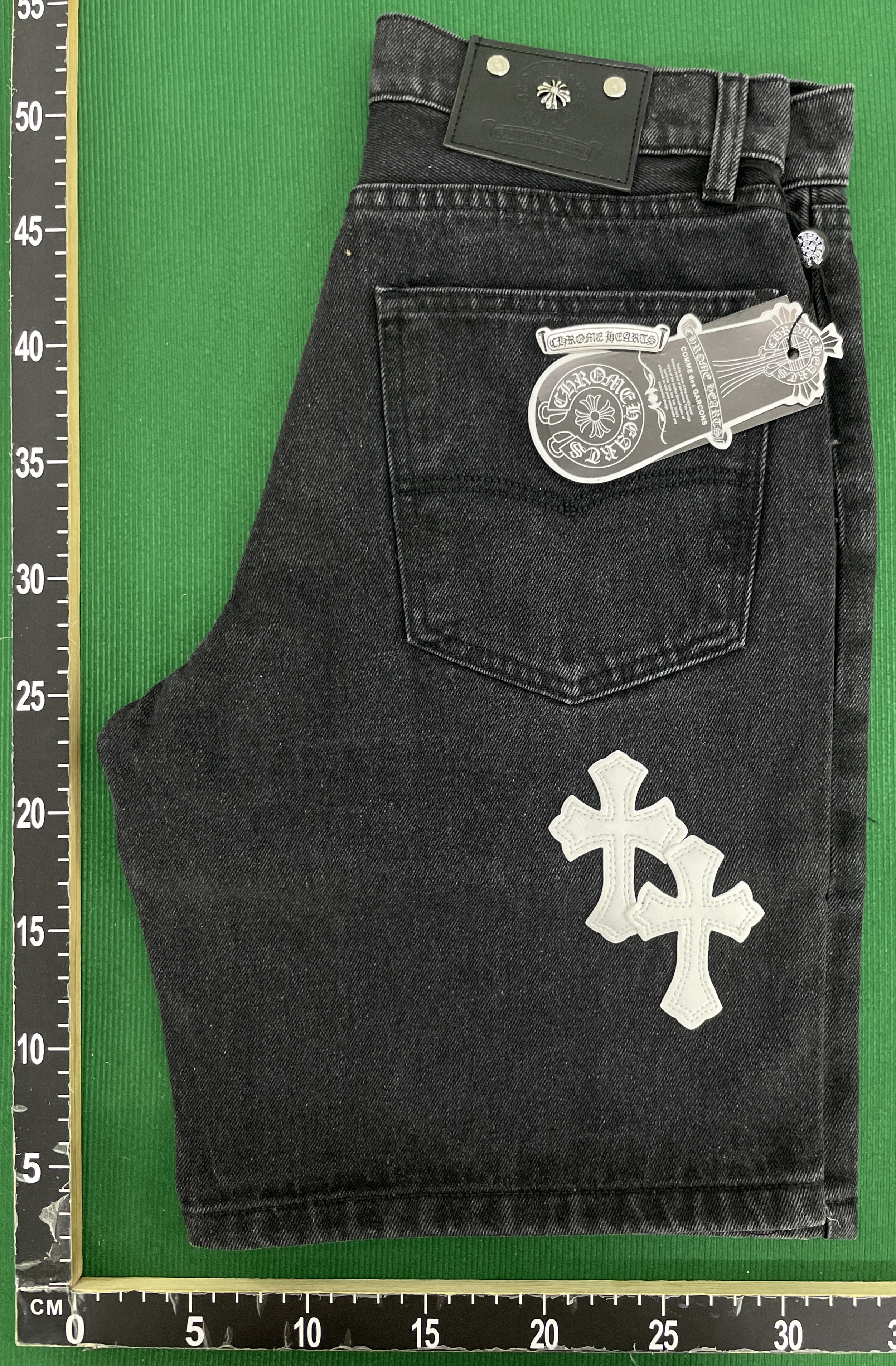 Jeans QC photo 1 of 33