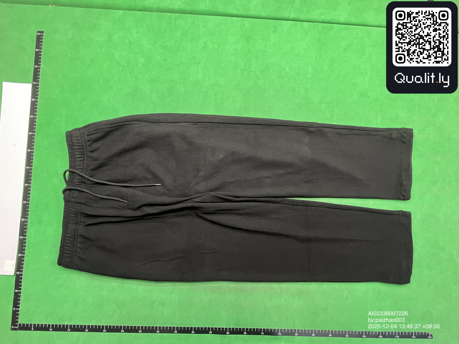 长裤 QC 照片 3 / 34