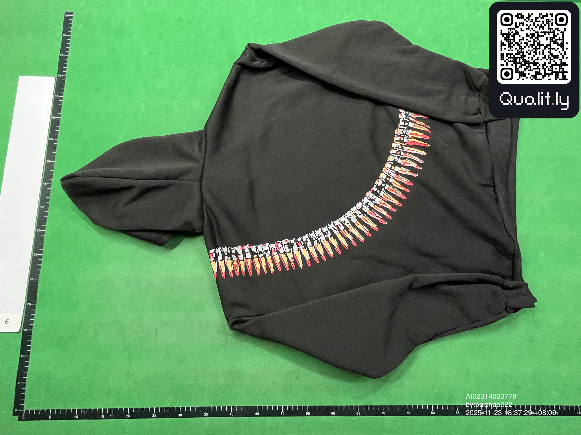 Sweatshirt — QC-Foto 2 von 4