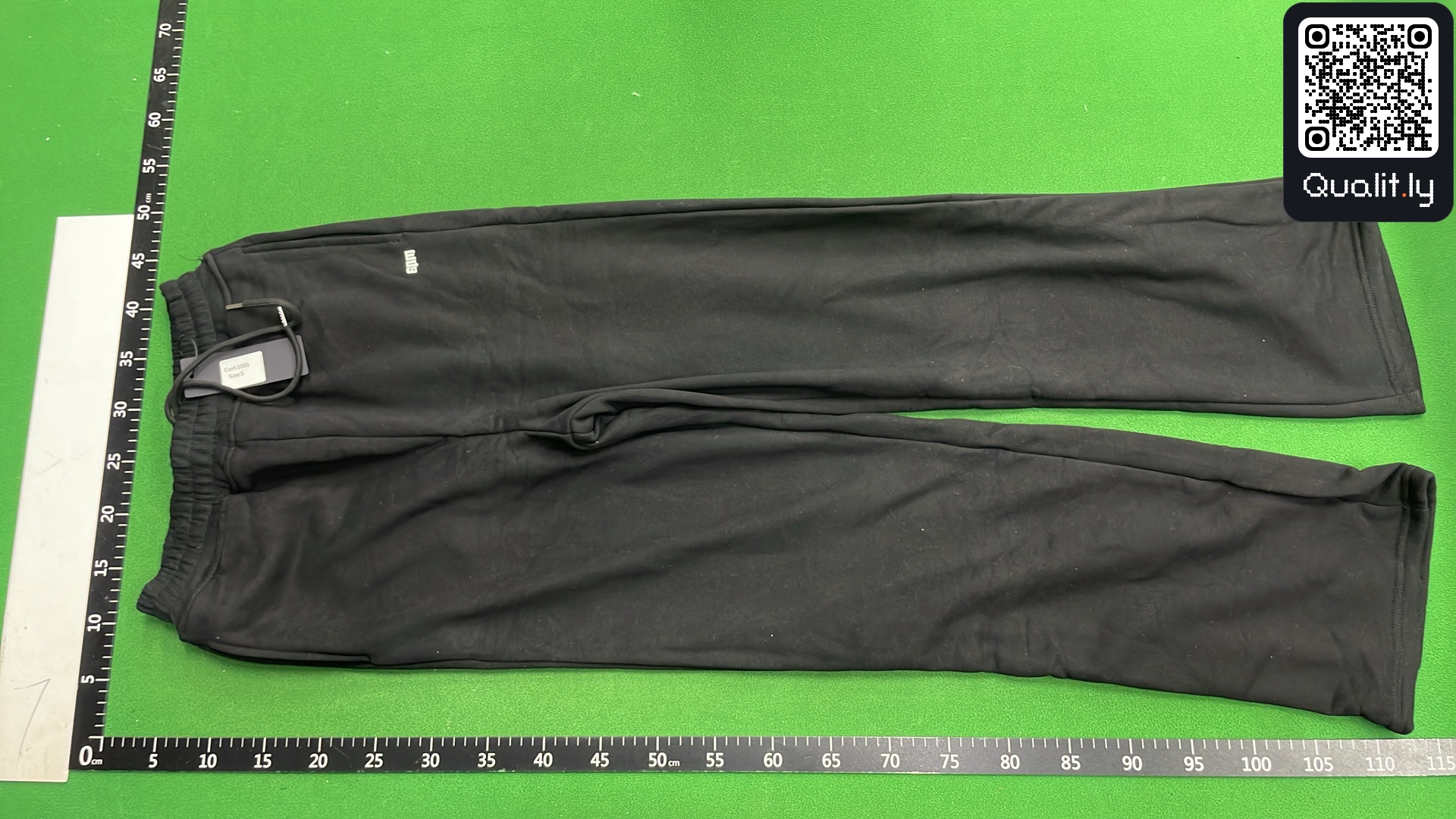 Hoodie — QC-foto 2 av 1379