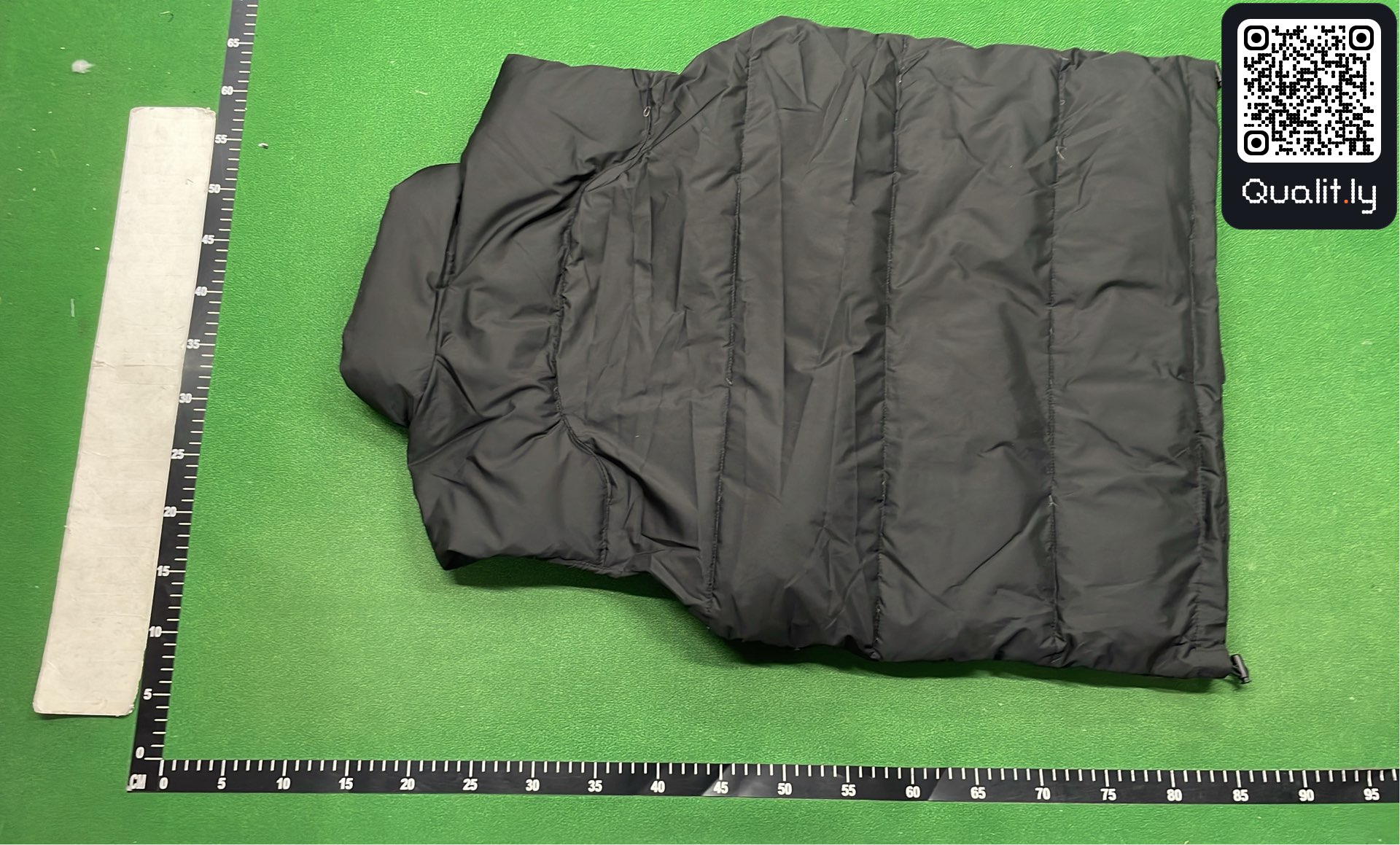 Jacket QC photo 3 of 4
