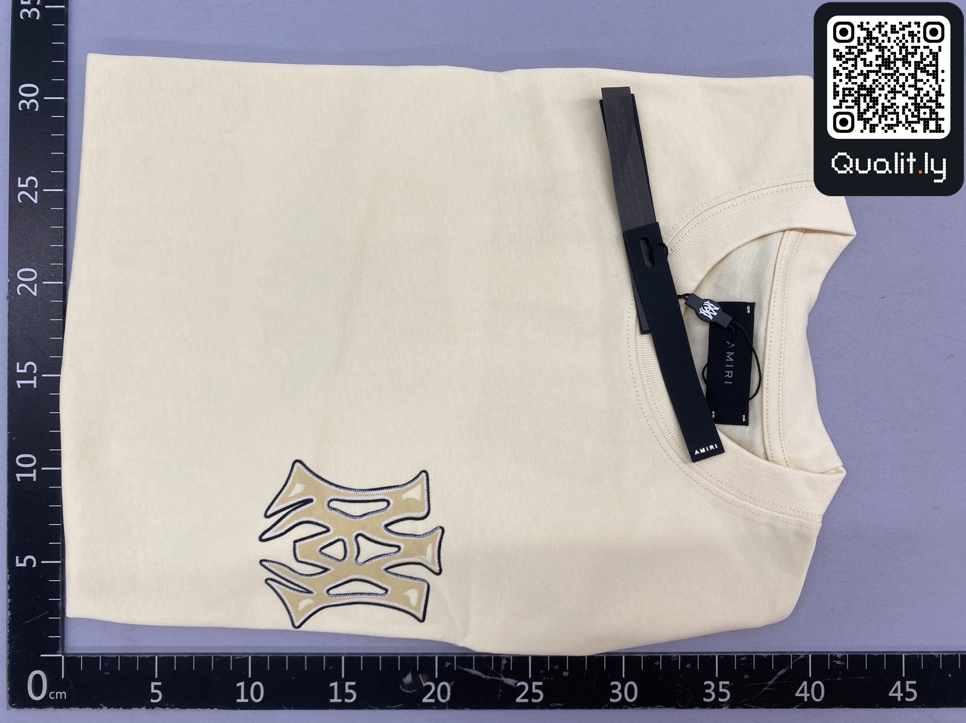 T-shirt QC photo 1 of 14
