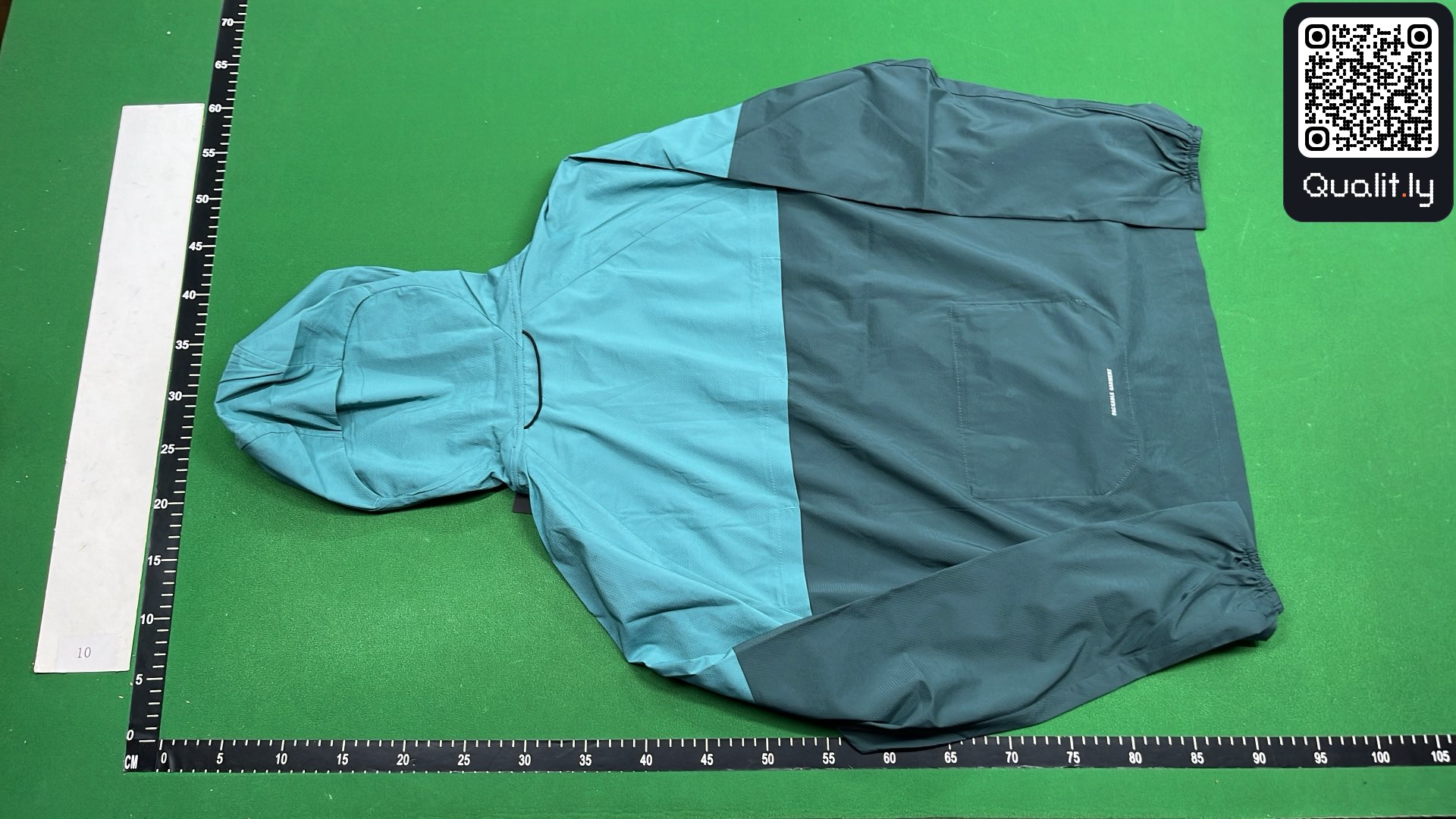 Jacket QC photo 3 of 4