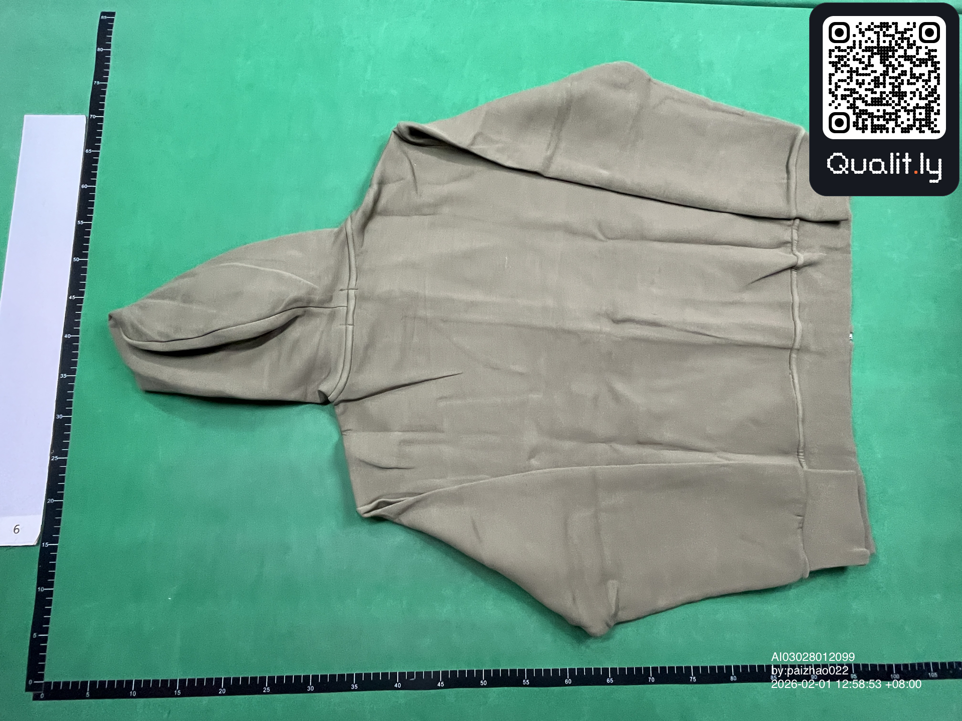 Camisola com capuz — foto QC 1 de 58