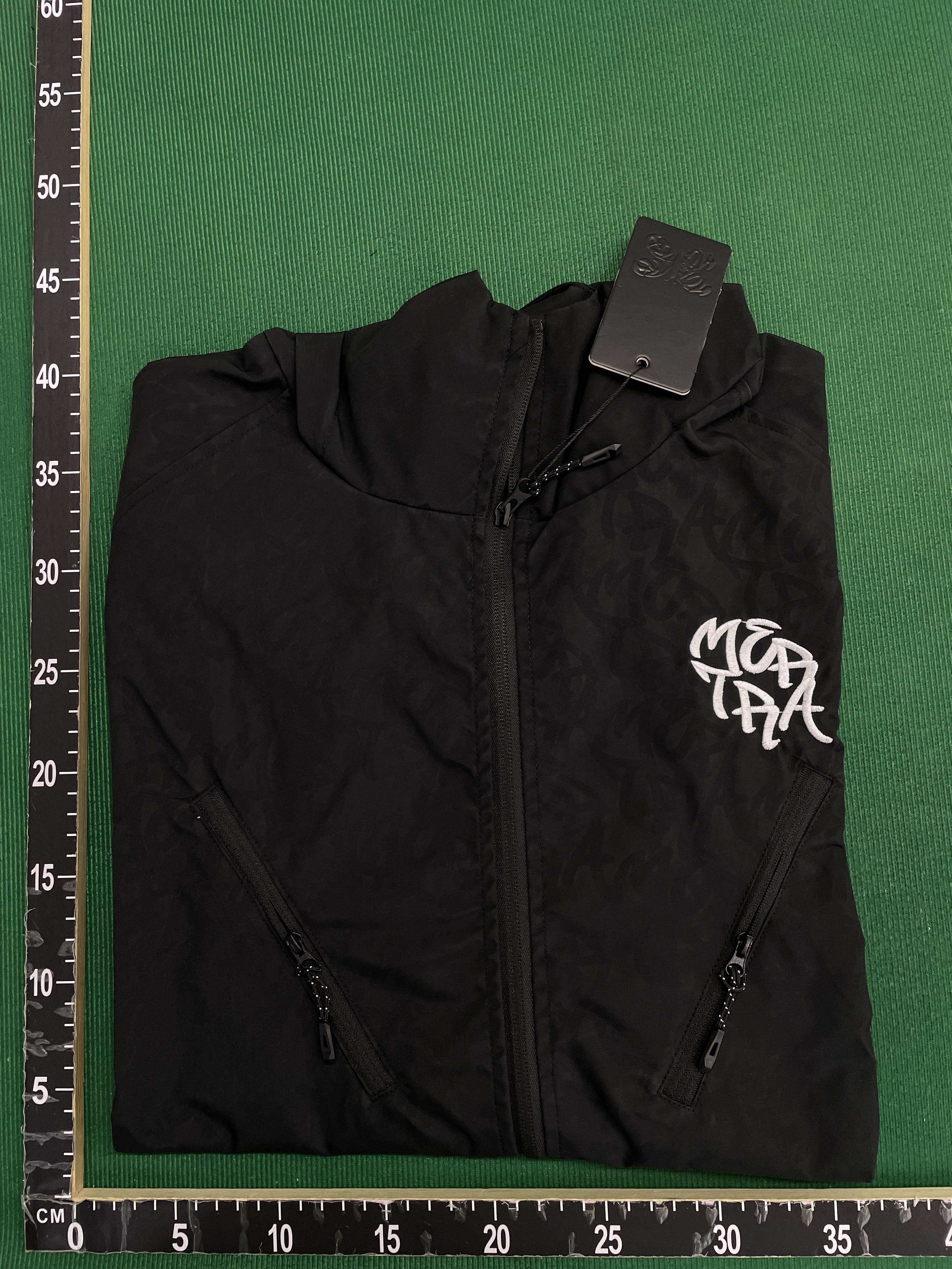 夹克 QC 照片 1 / 44