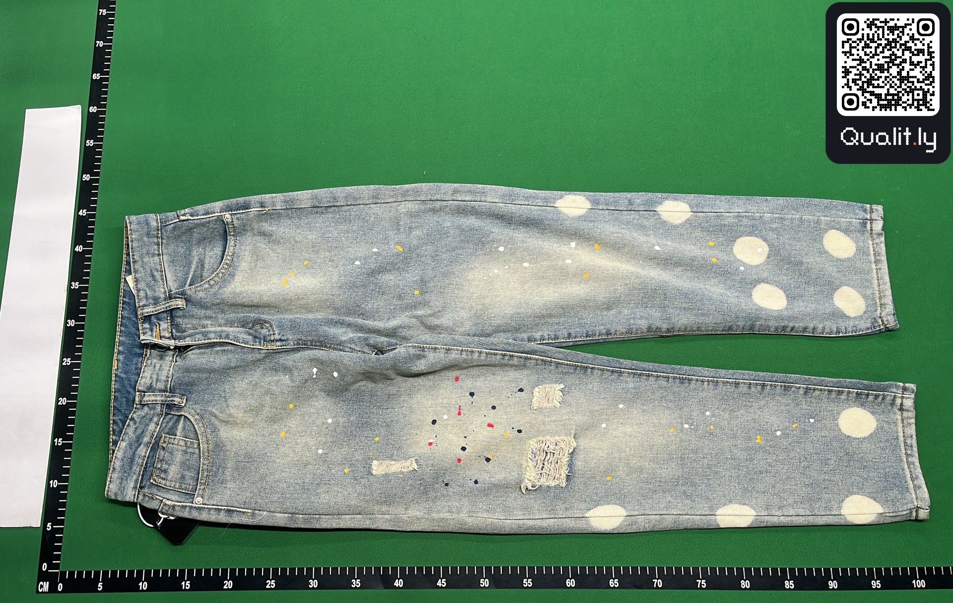 Jeans QC photo 2 of 32