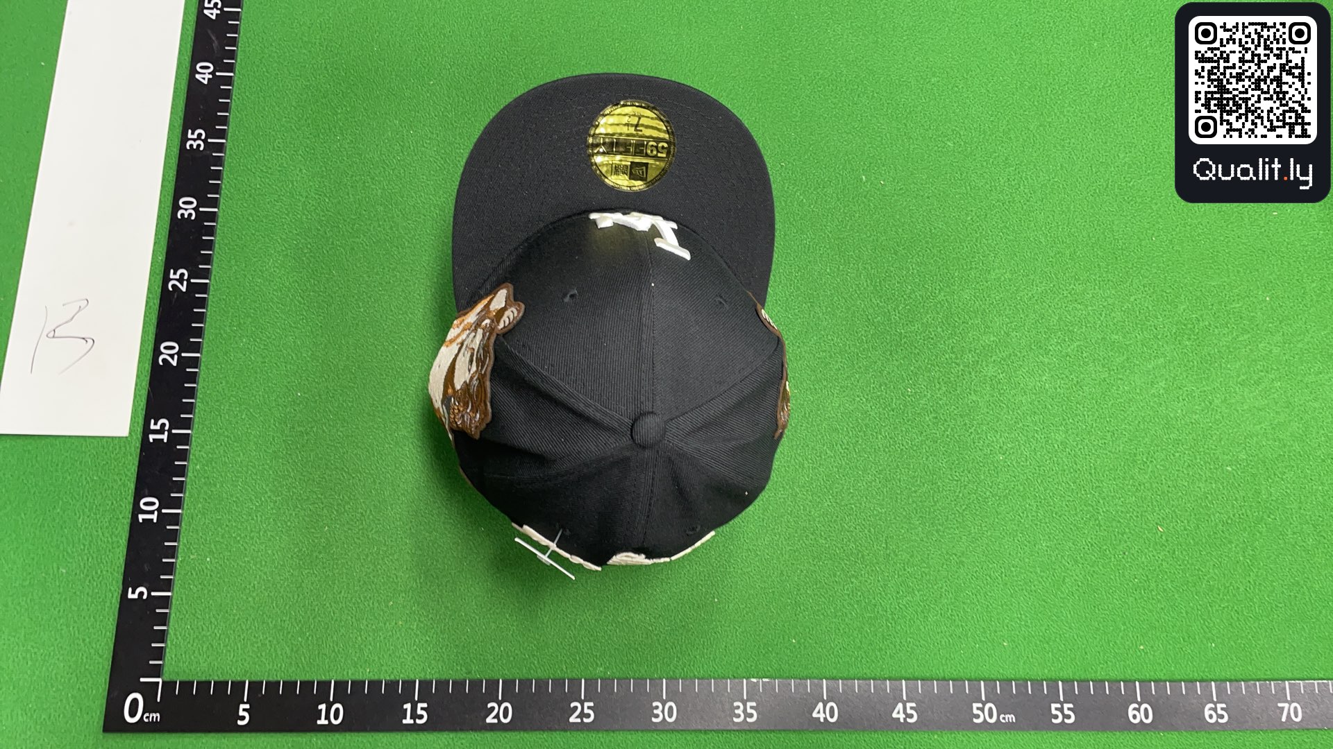 Casquette — photo QC 2 sur 27