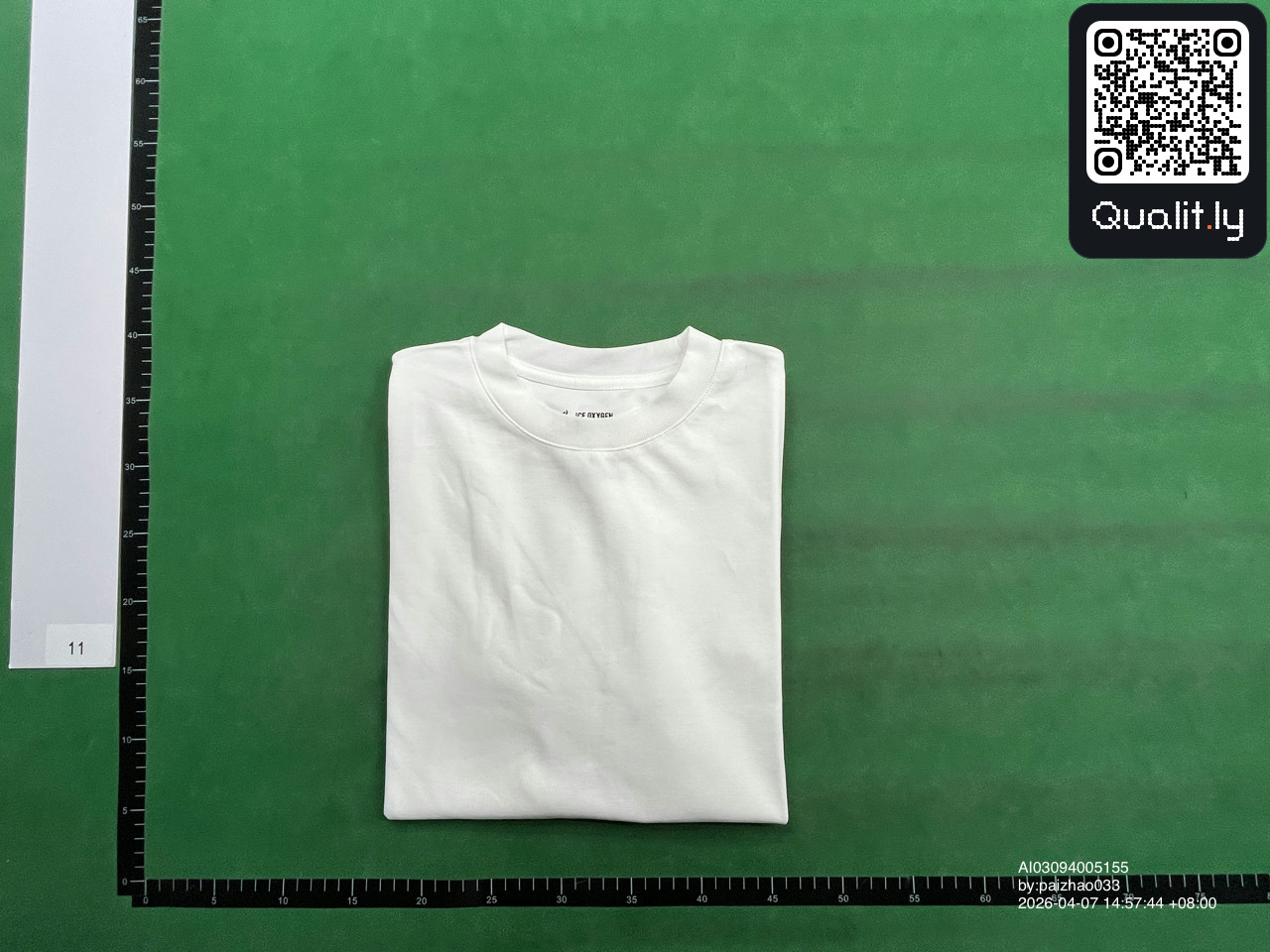 T-shirt — photo QC 1 sur 12