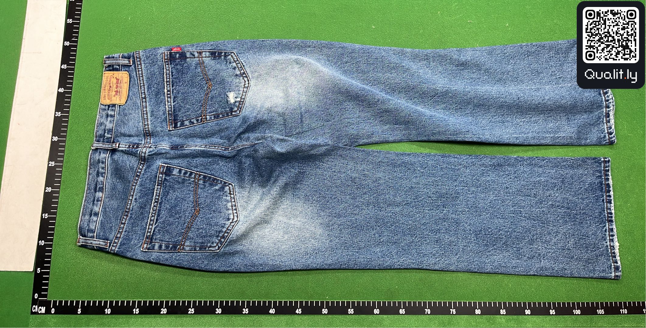 Jeans QC photo 3 of 12