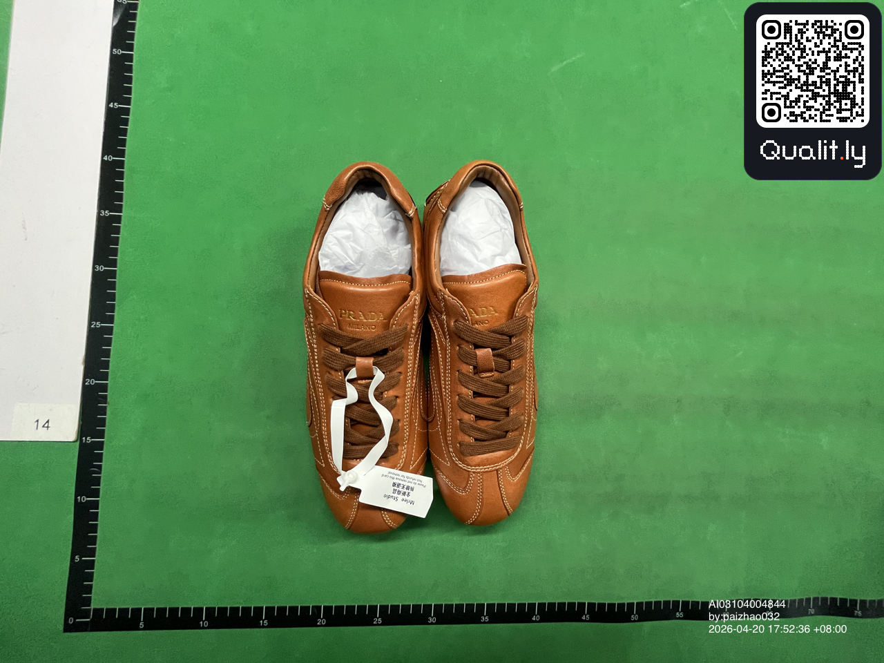 Sneaker — QC-Foto 1 von 10