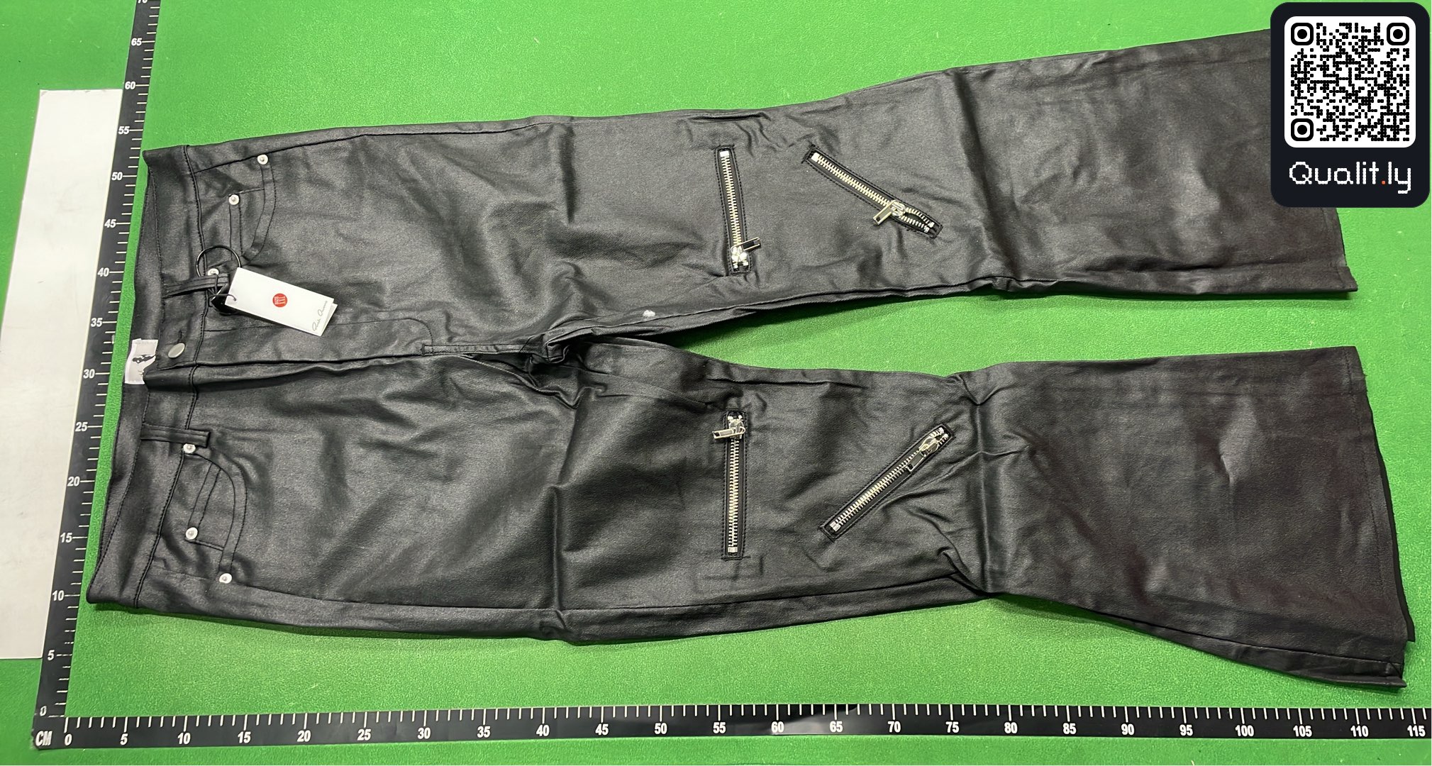 Pantalon — photo QC 2 sur 8