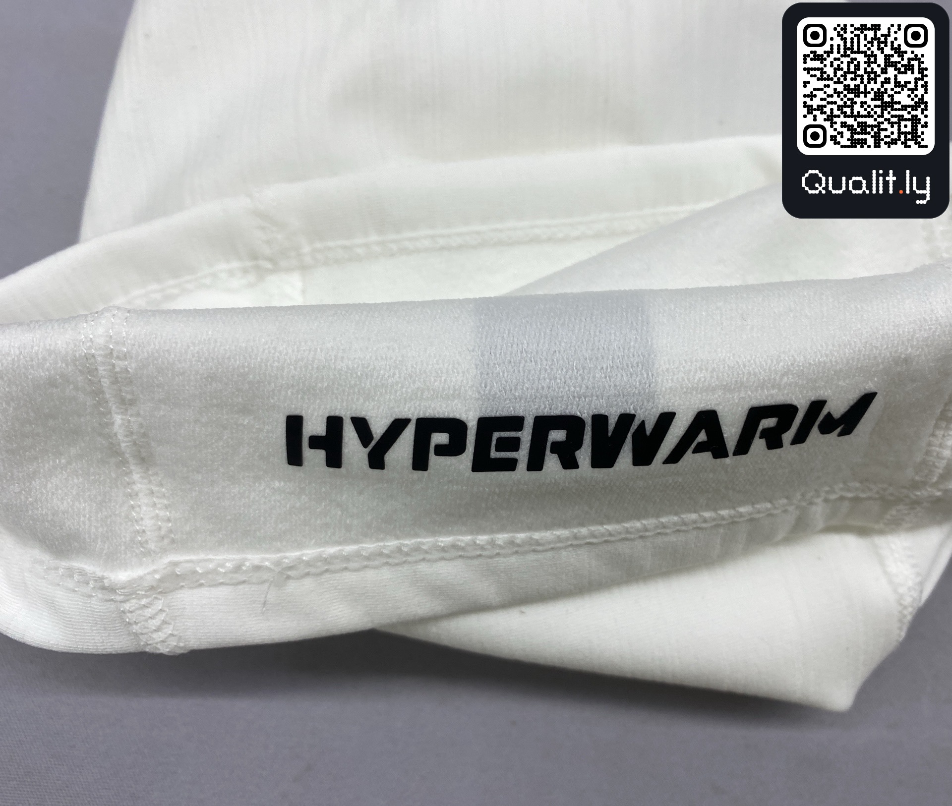 Foto QC 1 di 83