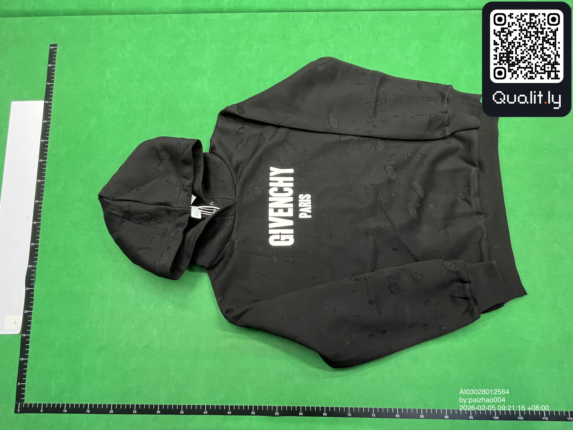 Hoodie QC photo 3 of 10