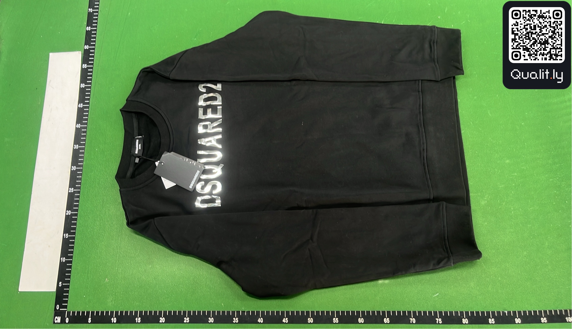 Sweatshirt QC photo 2 of 4