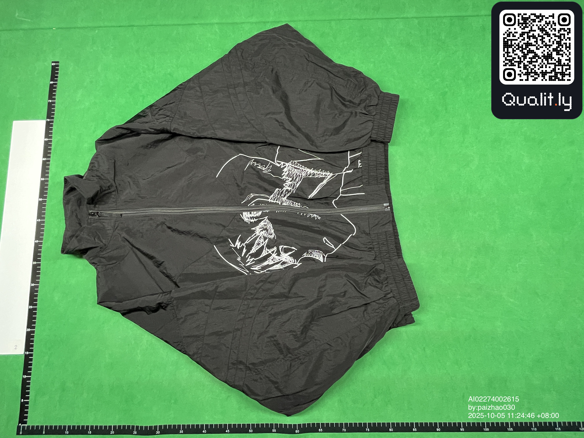 Jacket QC photo 3 of 10