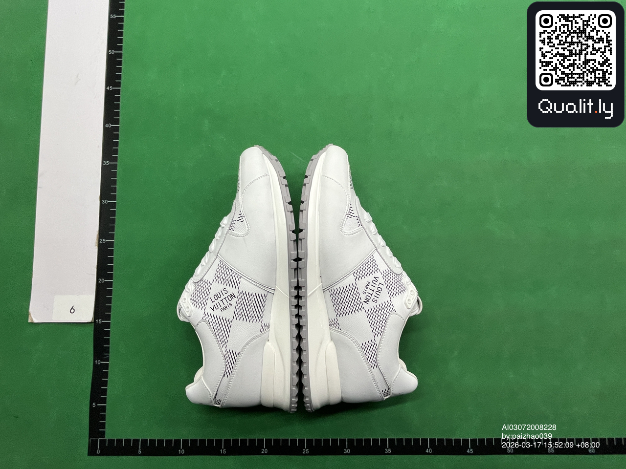 Sneakers — QC-foto 2 van 78