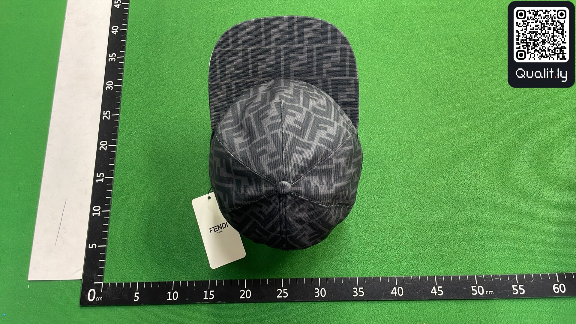 Cap QC photo 2 of 34