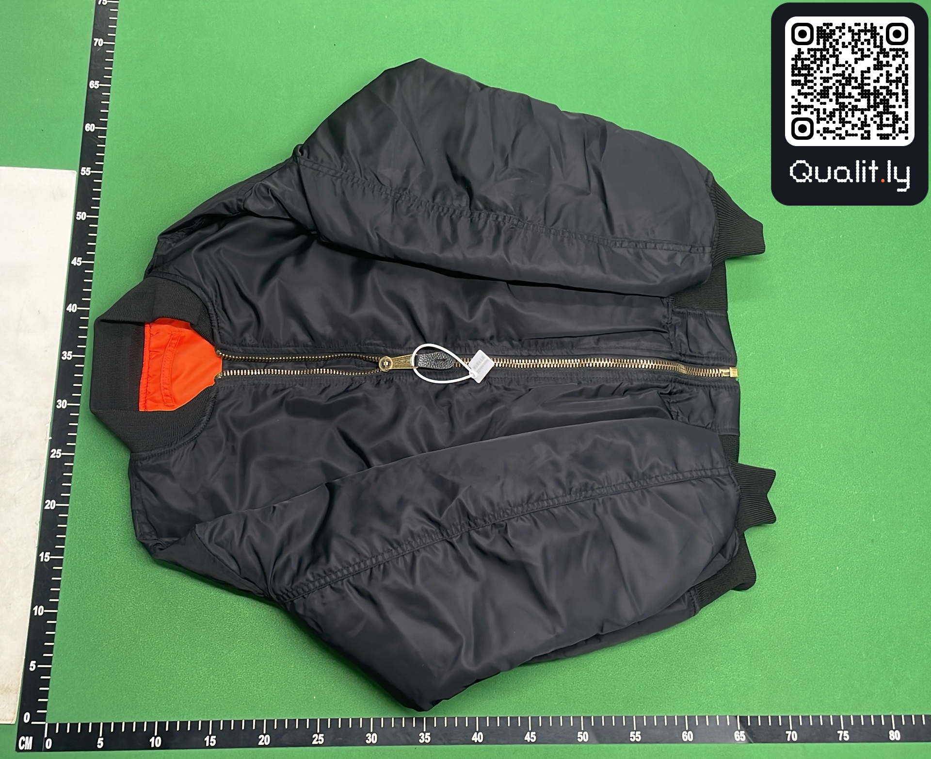 Jacket QC photo 2 of 4