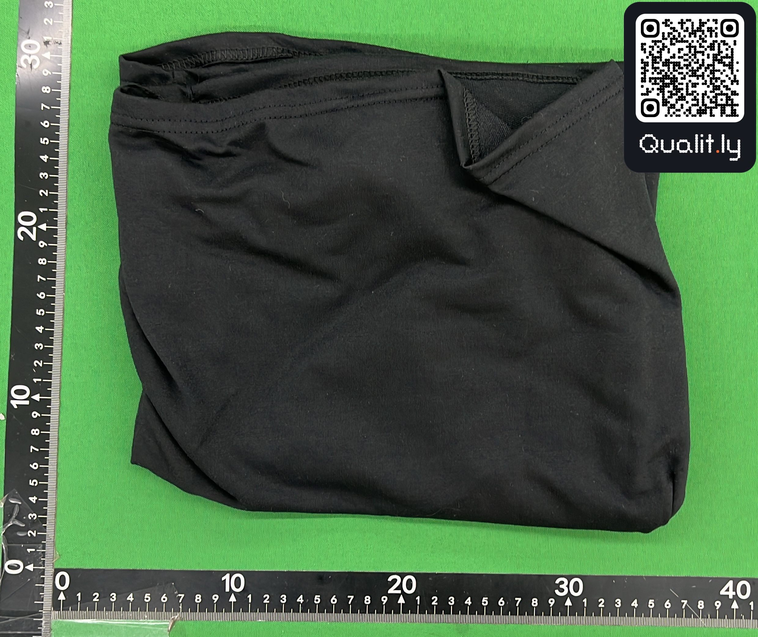 短裤 QC 照片 1 / 19